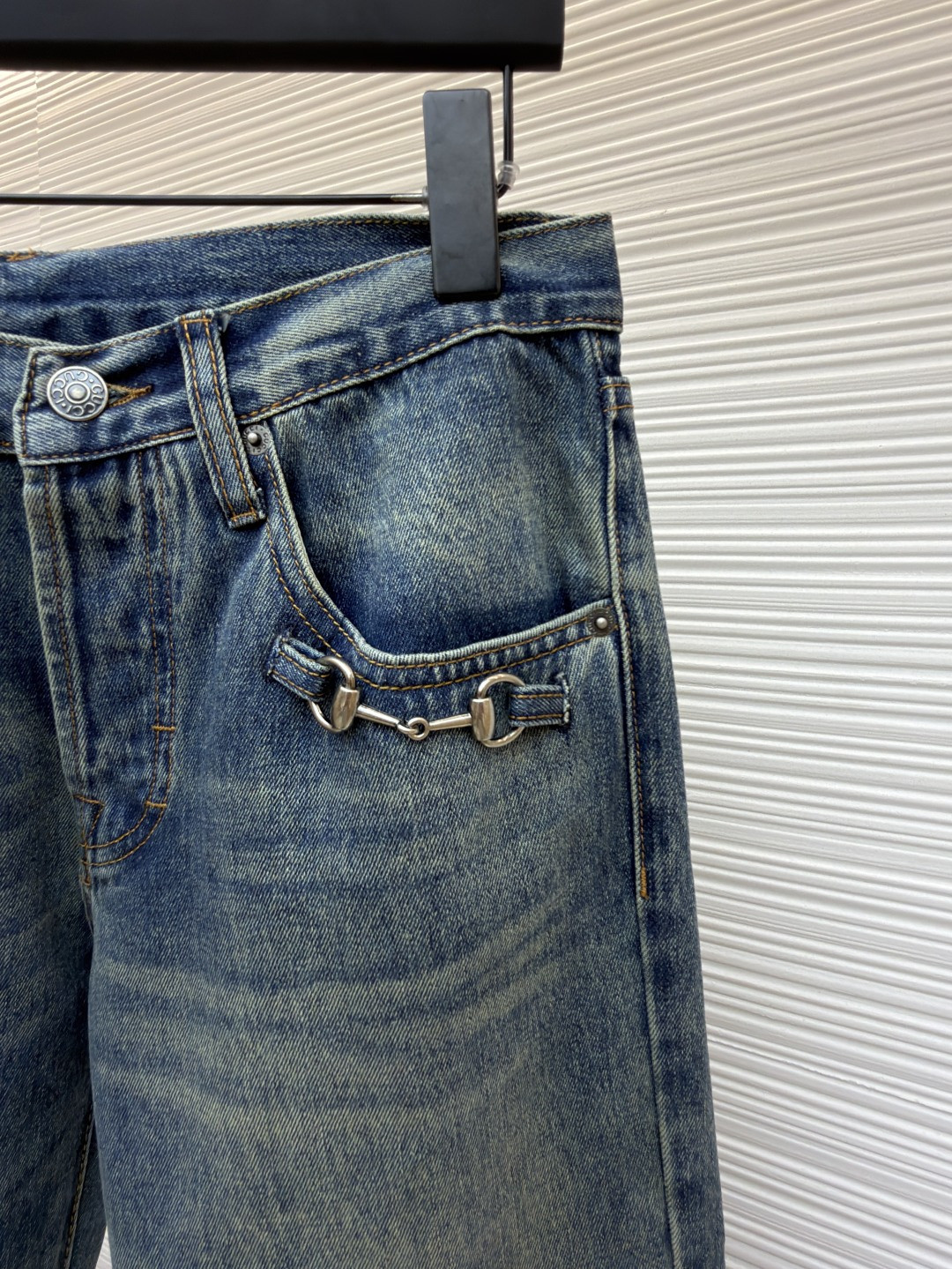 GUCCI 古驰 锁扣装饰水洗丹宁牛仔裤 长裤 裤子 蓝色 B0 860844-XDDF0-4011