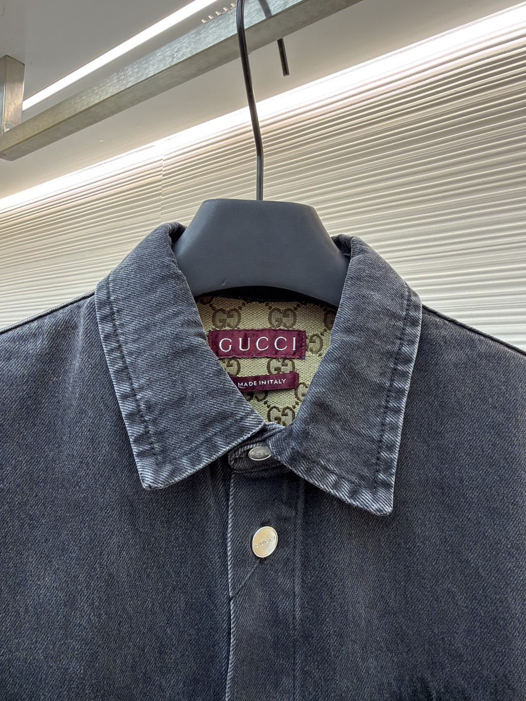 GUCCl 古驰 水洗丹宁镶饰口袋牛仔衬衫外套 夹克 长袖 黑色 C0 852362-XDDE5-1000