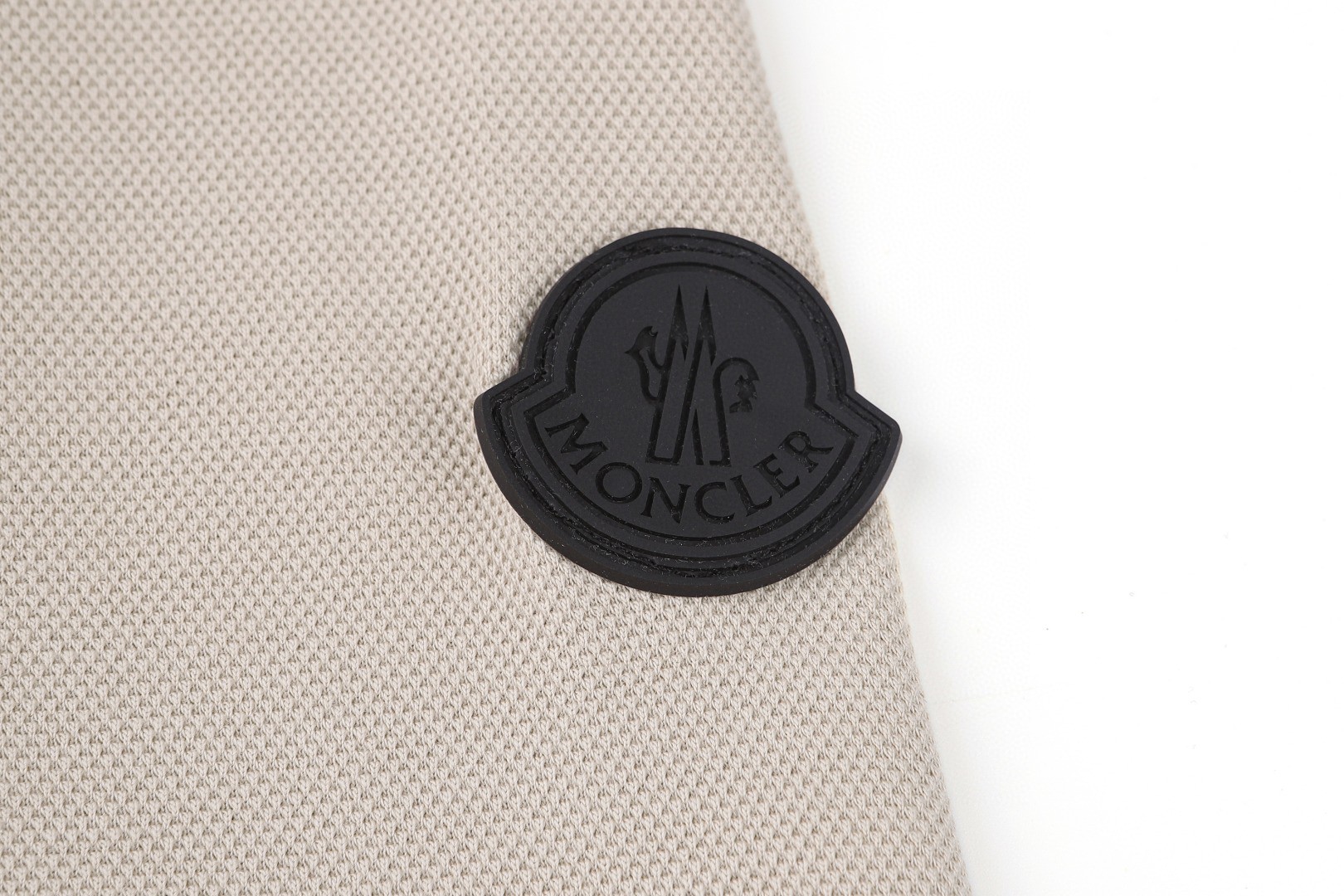Moncler 蒙口 徽标字母Polo衫 短袖 T恤 夏季 黑色 米杏色 A2 L10918A0000989A16216