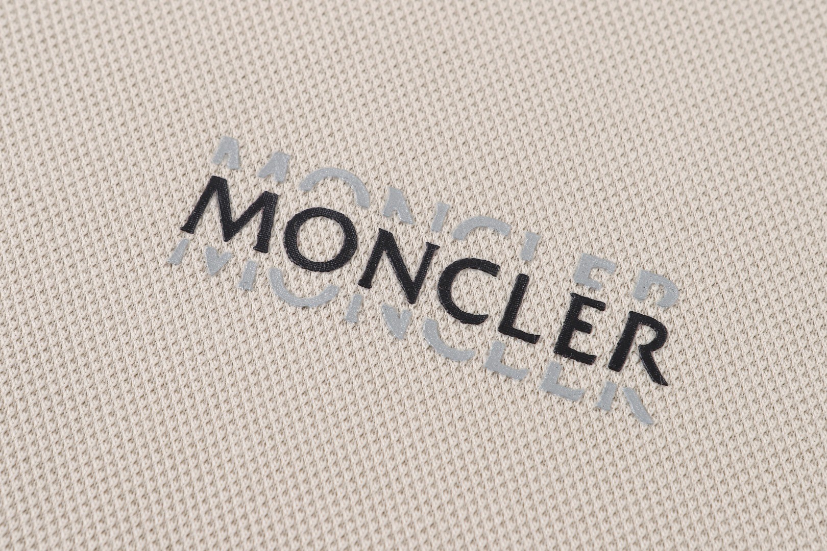 Moncler 蒙口 徽标字母Polo衫 短袖 T恤 夏季 黑色 米杏色 A2 L10918A0000989A16216