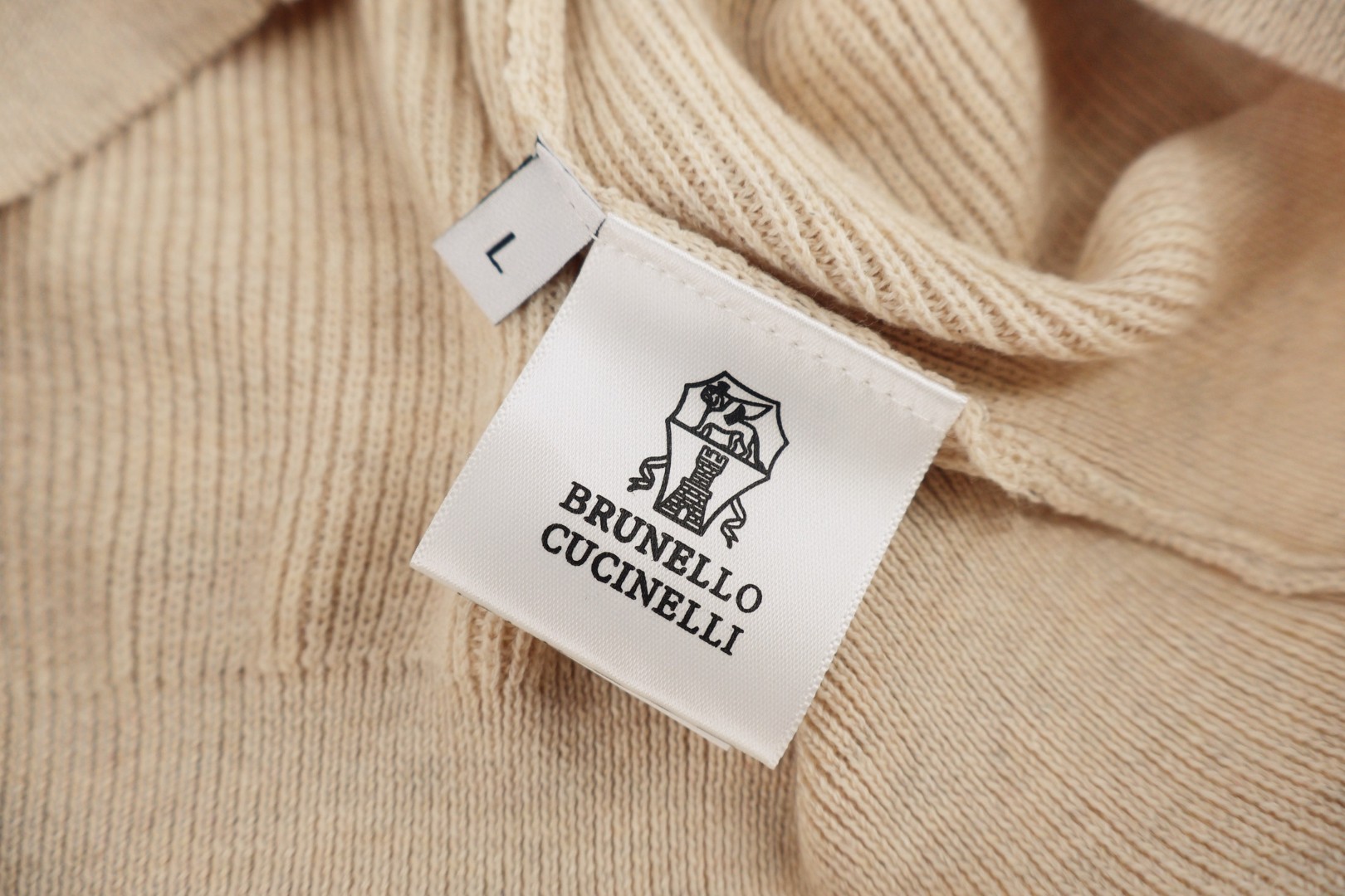 Brunello Cucinelli BC 毛边罗纹领口针织衫 短袖 T恤 杏色 黑色 B0 261M2L707710-CRO75