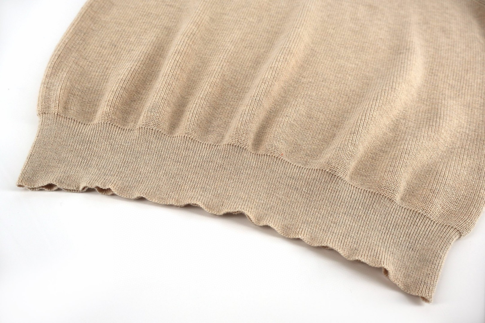 Brunello Cucinelli BC 毛边罗纹领口针织衫 短袖 T恤 杏色 黑色 B0 261M2L707710-CRO75