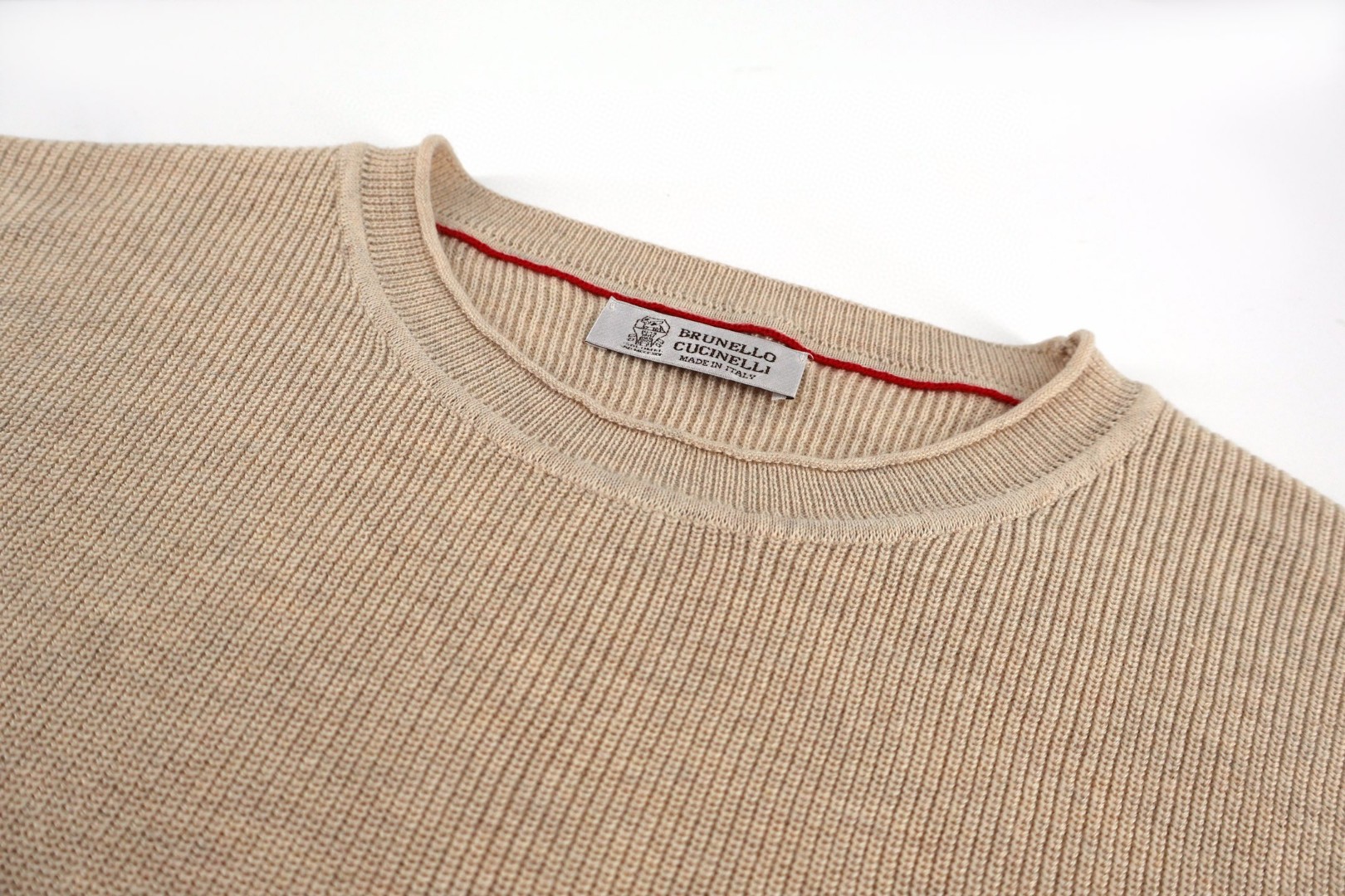Brunello Cucinelli BC 毛边罗纹领口针织衫 短袖 T恤 杏色 黑色 B0 261M2L707710-CRO75