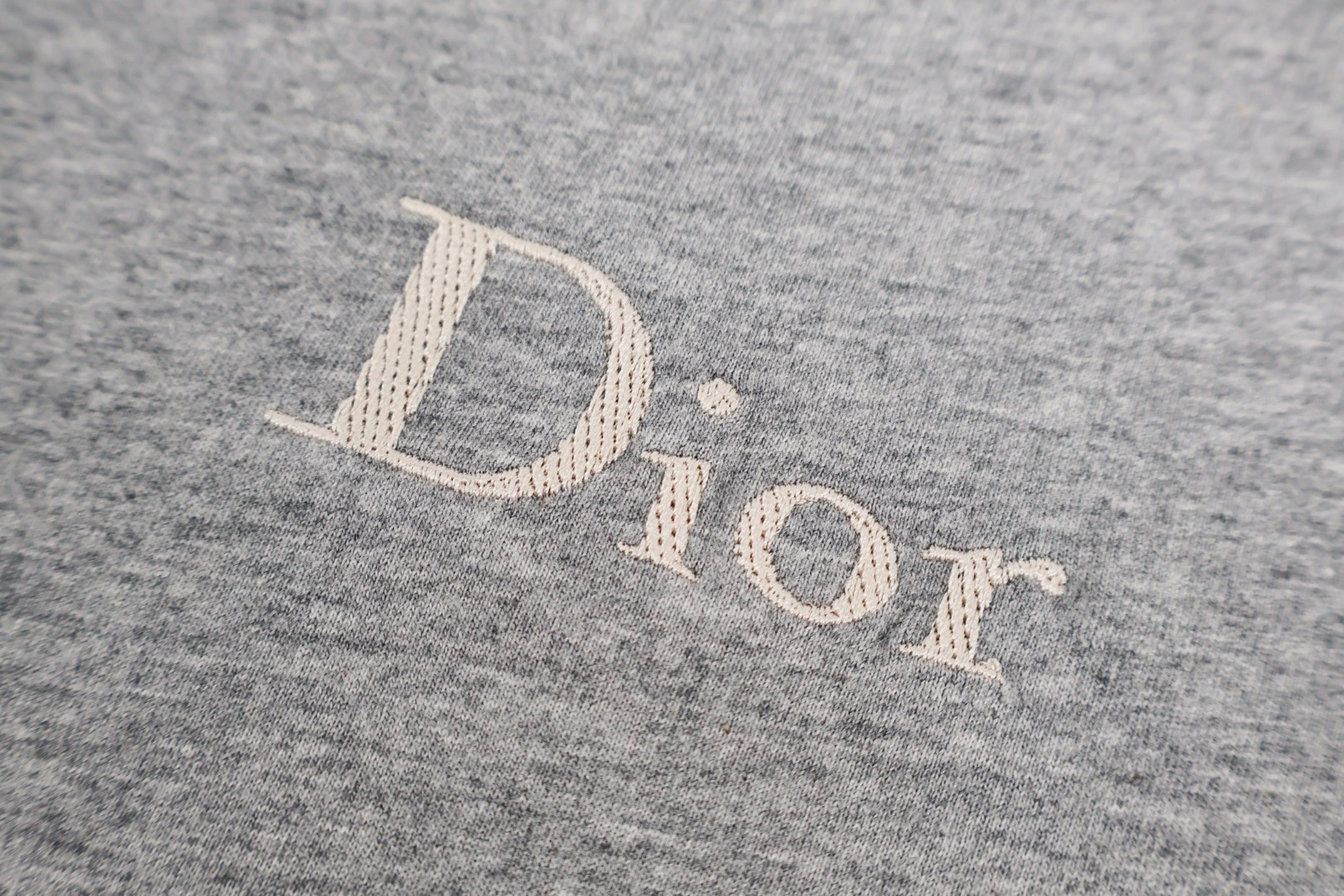 DIOR 迪奥 刺绣logo平纹圆领短袖 T恤 夏季 灰色 蓝色 A0 683J606A3282-C880
