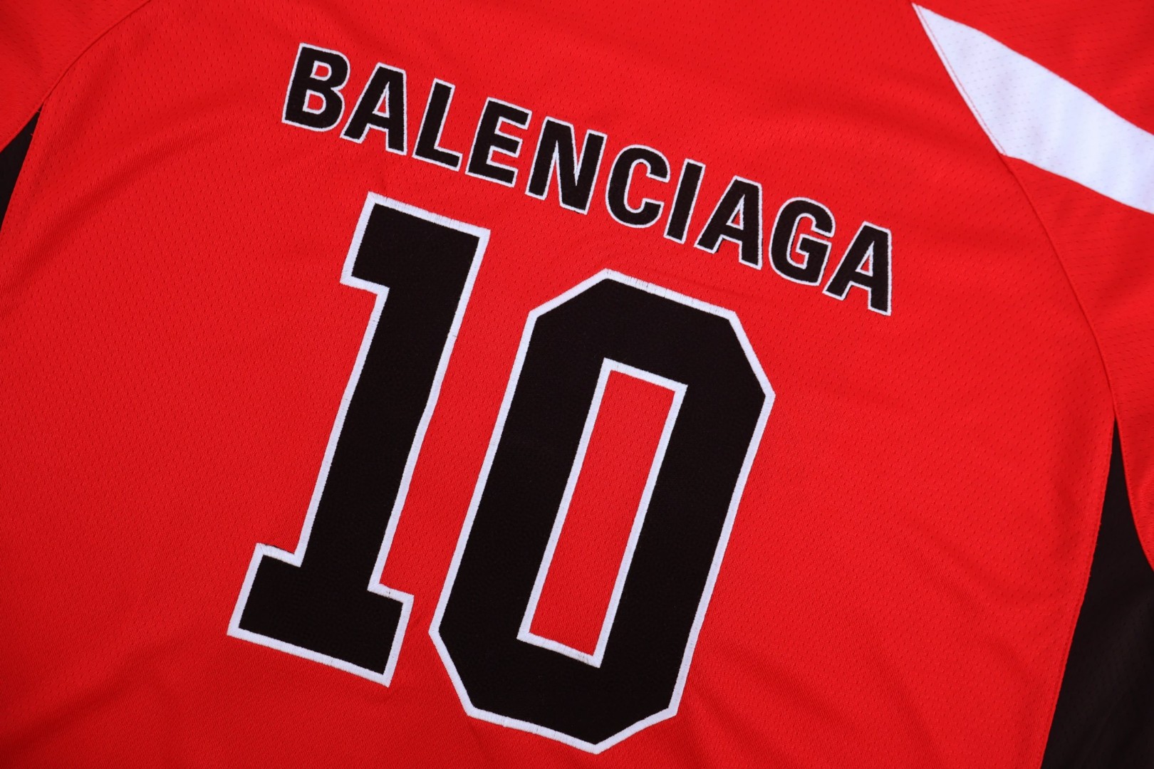 Balenciaga 巴黎世家 NBA 联名款 廓形拼色10号球衣 短袖 T恤 夏季 红色 B0 863852TTVW16291
