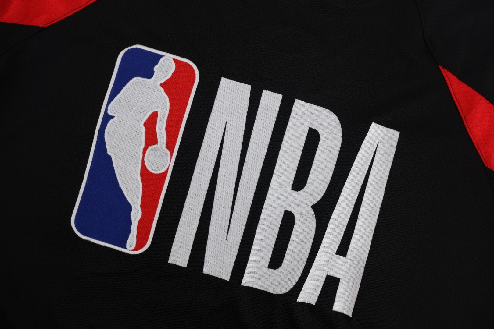 Balenciaga 巴黎世家 NBA 联名款 廓形拼色10号球衣 短袖 T恤 夏季 黑色 B0 863852TTVW21060