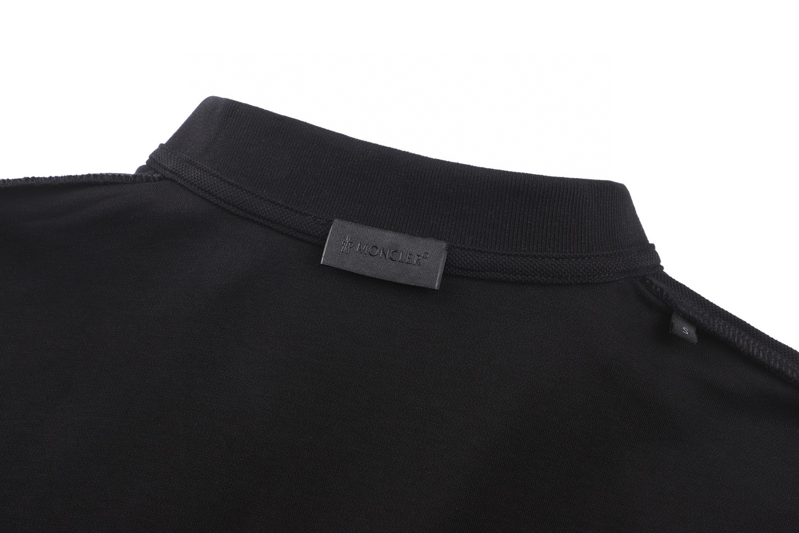 Moncler 蒙口 标识贴片棉质珠地半拉链Polo衫 短袖 T恤 夏季 黑色 米白色 A2 K20918A0000189A16999