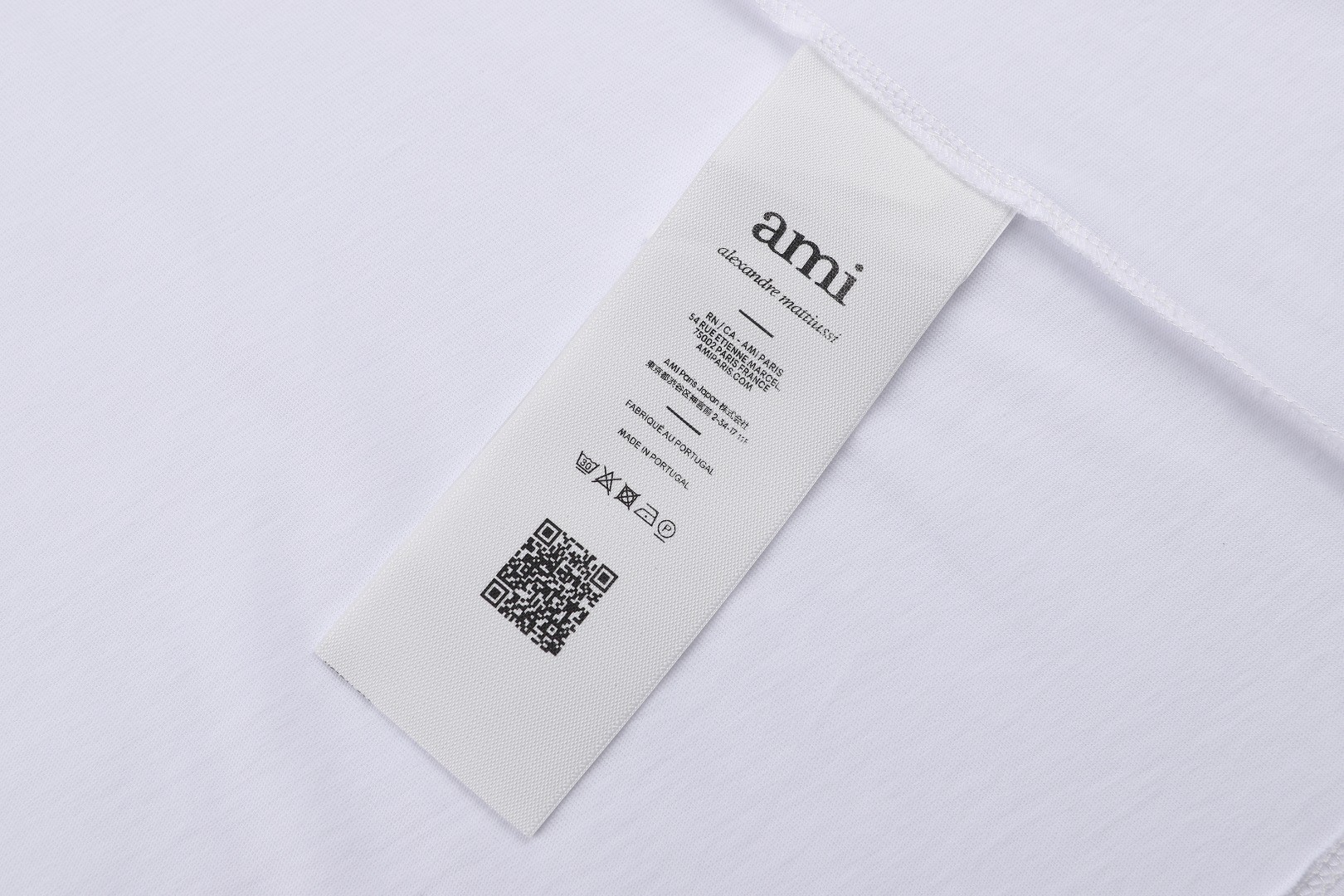 AMIPARIS Ami 爱心标识刺绣圆领短袖 T恤 夏季 黑色 白色 A0 HTS346724-100