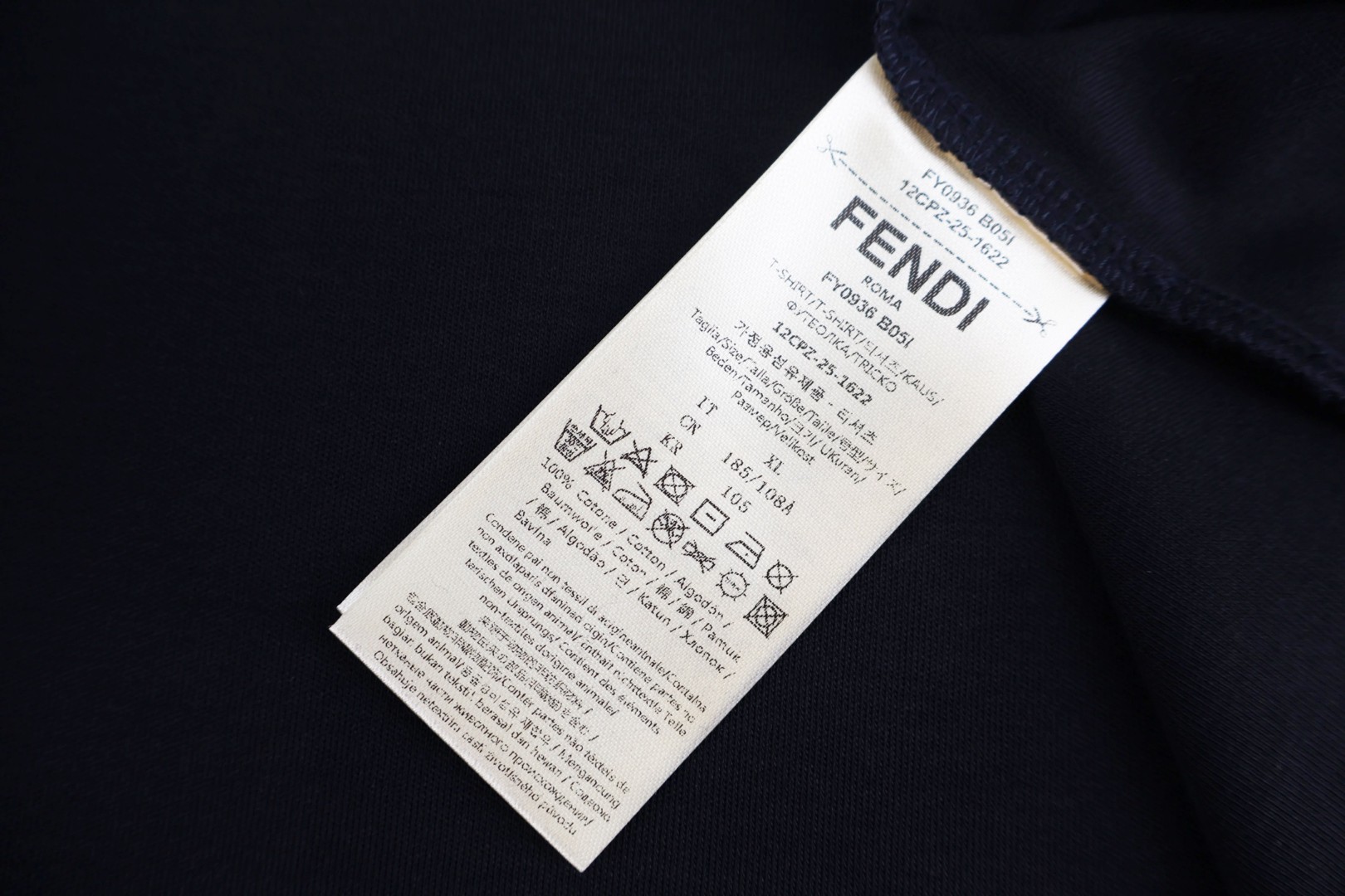 FENDI 芬迪 口袋皮标装饰圆领短袖 T恤 夏季 藏蓝色 A2 FY0936B05IF0QG0