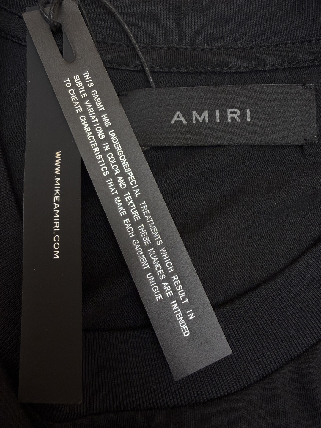 AMIPARIS Ami 徽标印花圆领短袖 T恤 夏季 白色 黑色 A0 PXMJLT001-100
