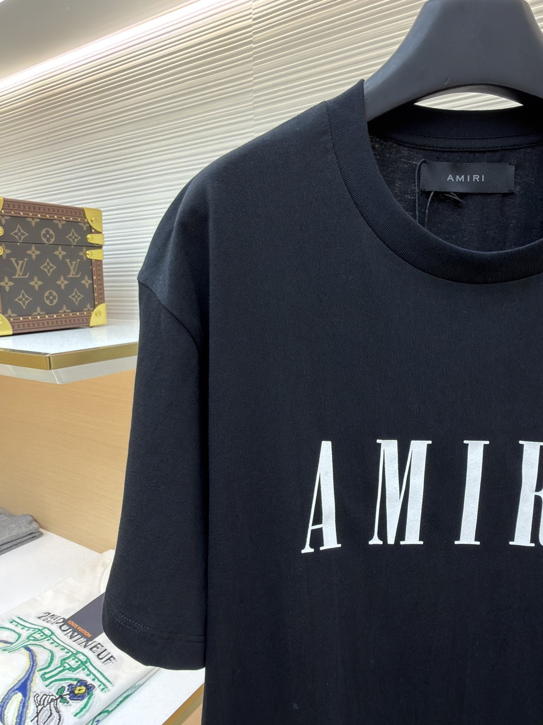 AMIPARIS Ami 徽标印花圆领短袖 T恤 夏季 白色 黑色 A0 PXMJLT001-100