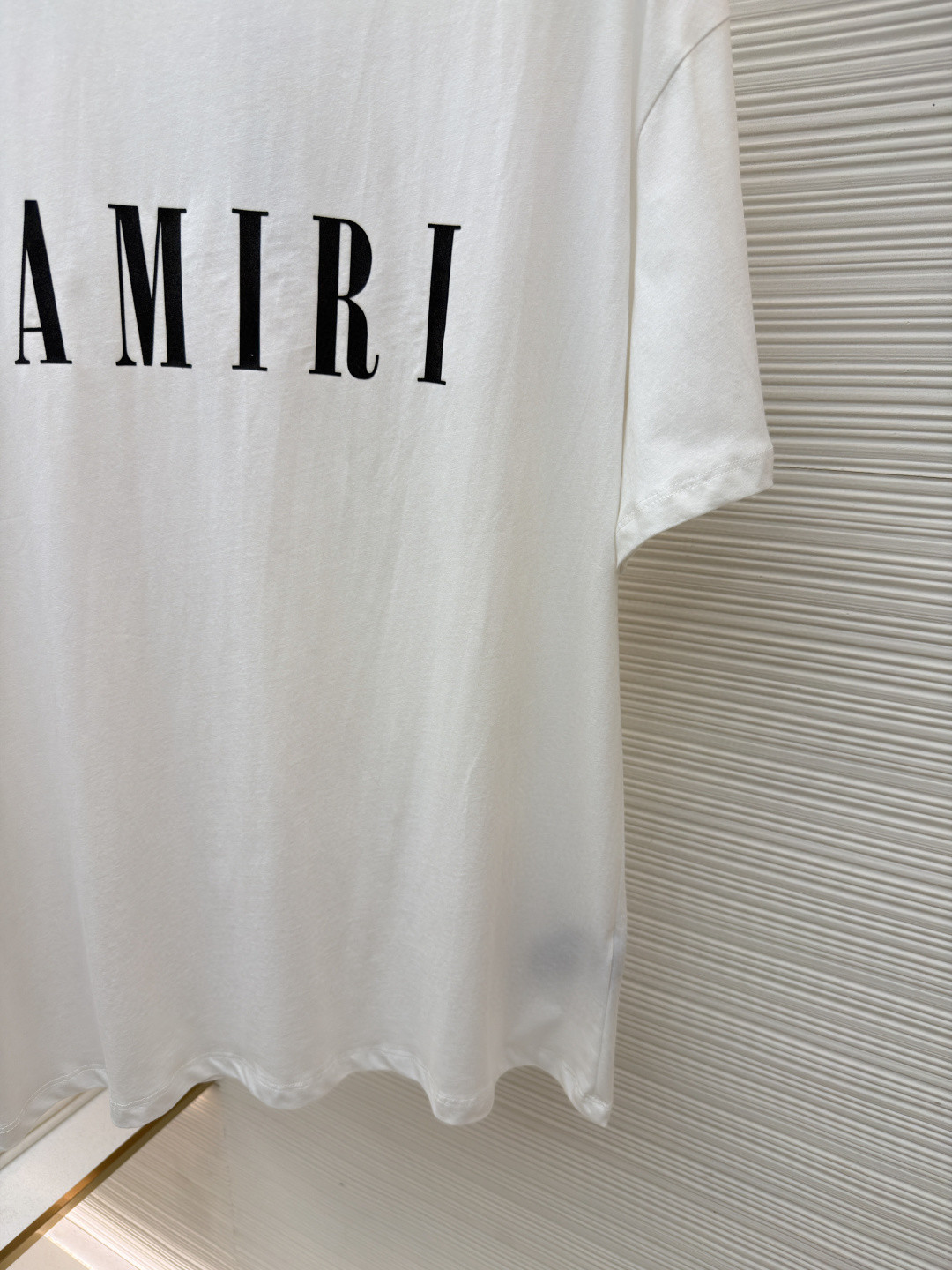 AMIPARIS Ami 徽标印花圆领短袖 T恤 夏季 白色 黑色 A0 PXMJLT001-100