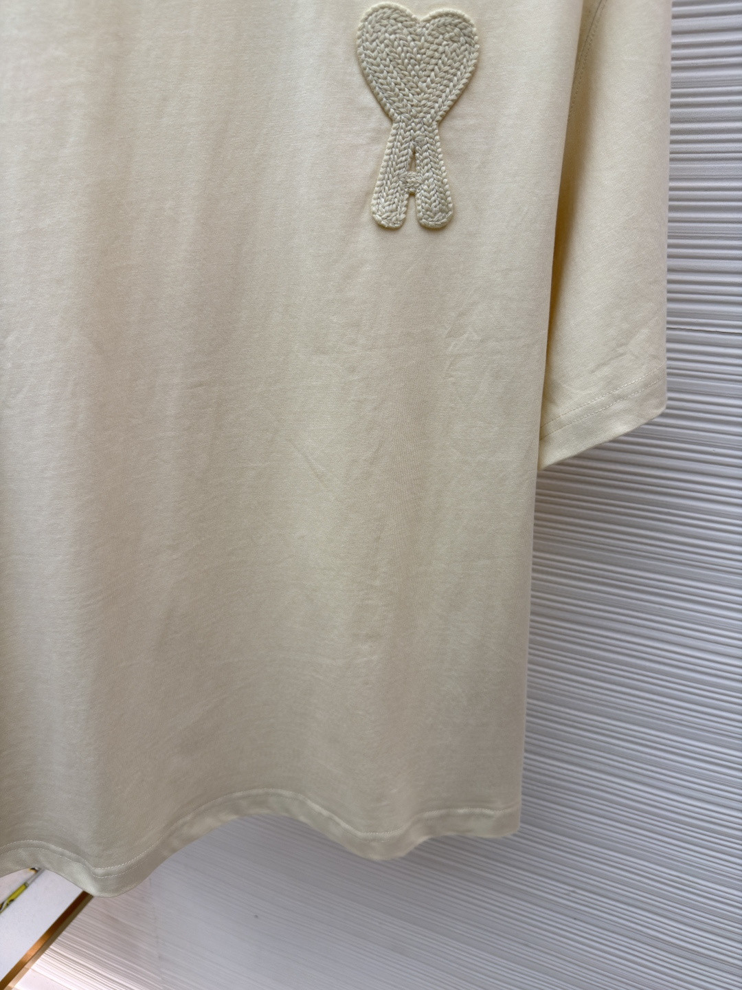 AMIPARIS Ami 钩针编织爱心圆领短袖 T恤 夏季 杏色 藏蓝色 A0 HTS065726-136