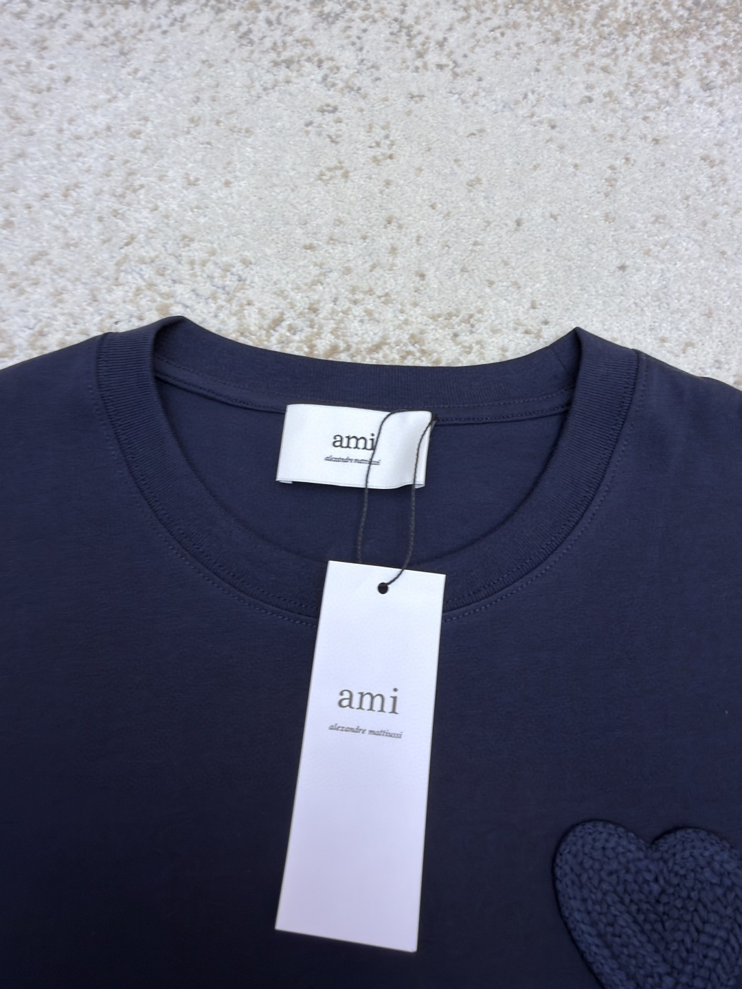 AMIPARIS Ami 钩针编织爱心圆领短袖 T恤 夏季 杏色 藏蓝色 A0 HTS065726-136