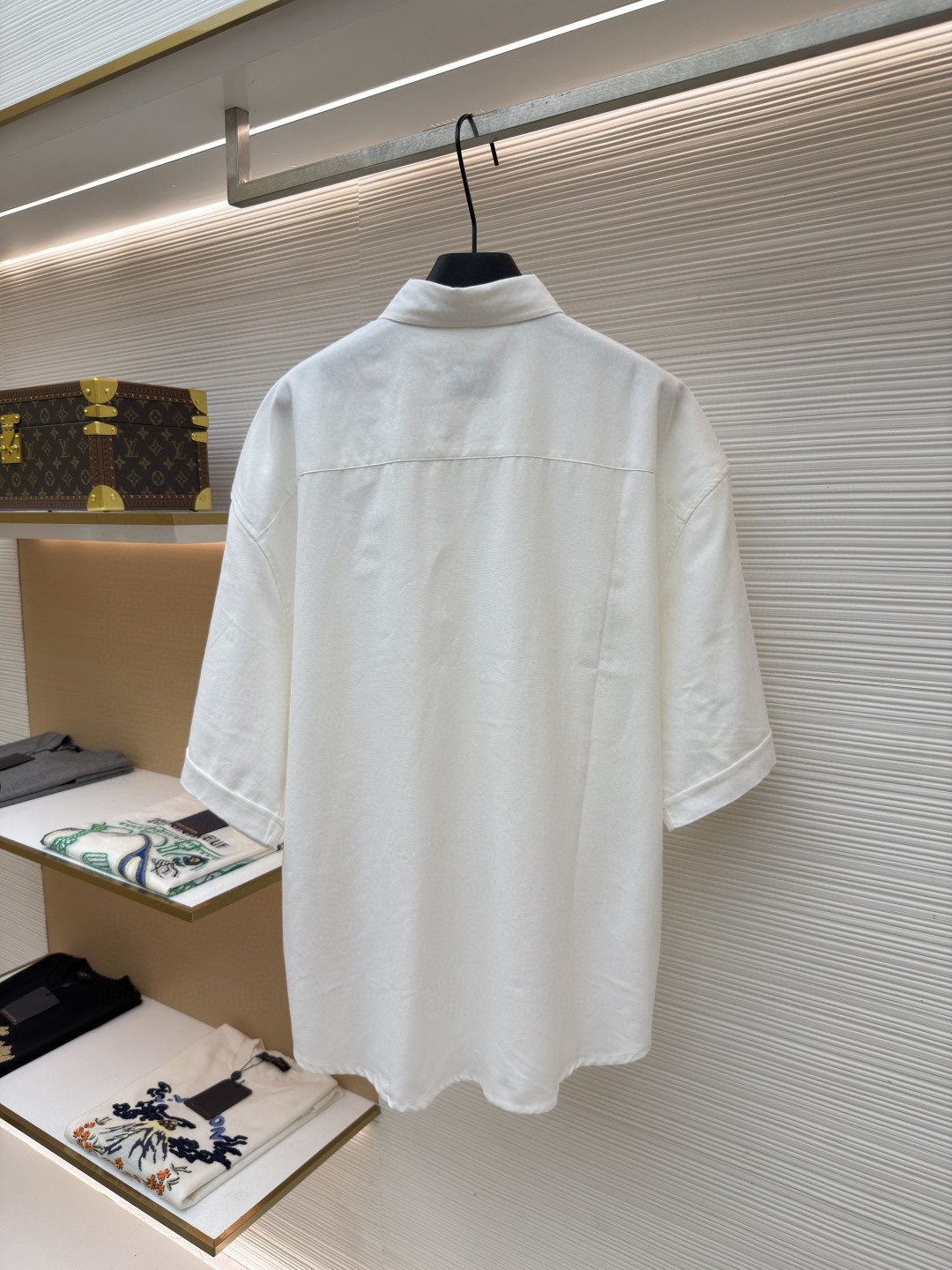 AMIPARIS Ami 爱心刺绣短袖衬衫 外套 夏季 白色 蓝色 A5 HSH230CO0031-168