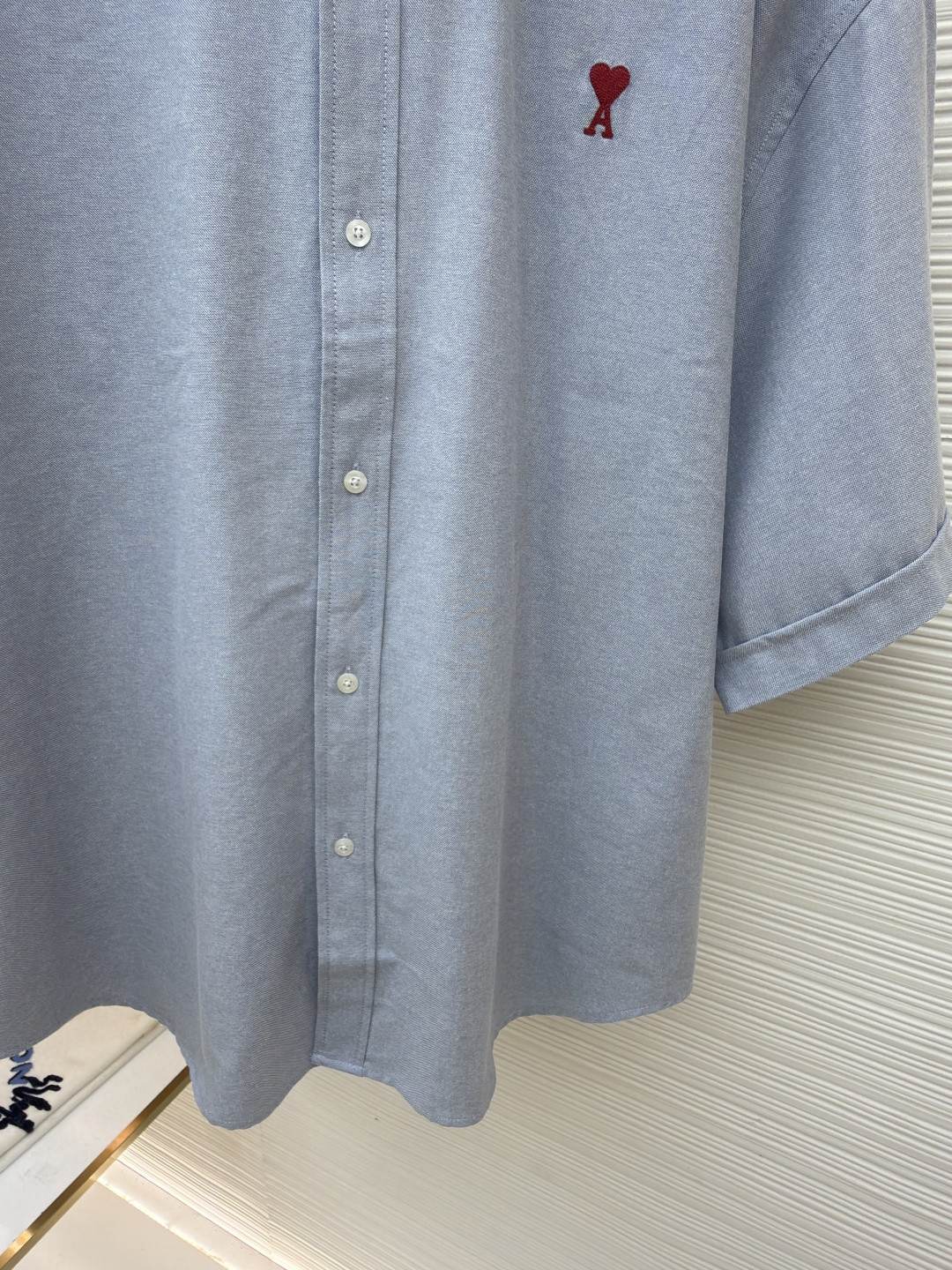 AMIPARIS Ami 爱心刺绣短袖衬衫 外套 夏季 白色 蓝色 A5 HSH230CO0031-168