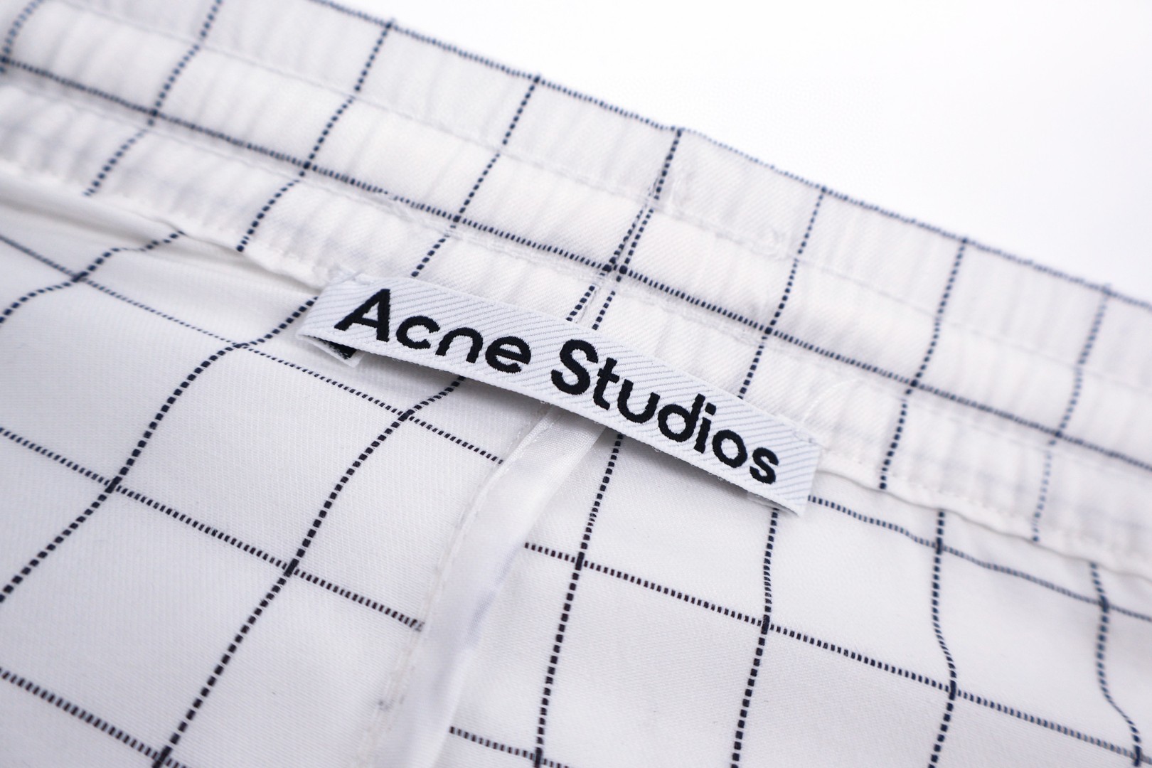 Acne Studios 黑白线条格子短裤 五分裤 休闲裤 裤子 白色 A5 BE0224-AL4