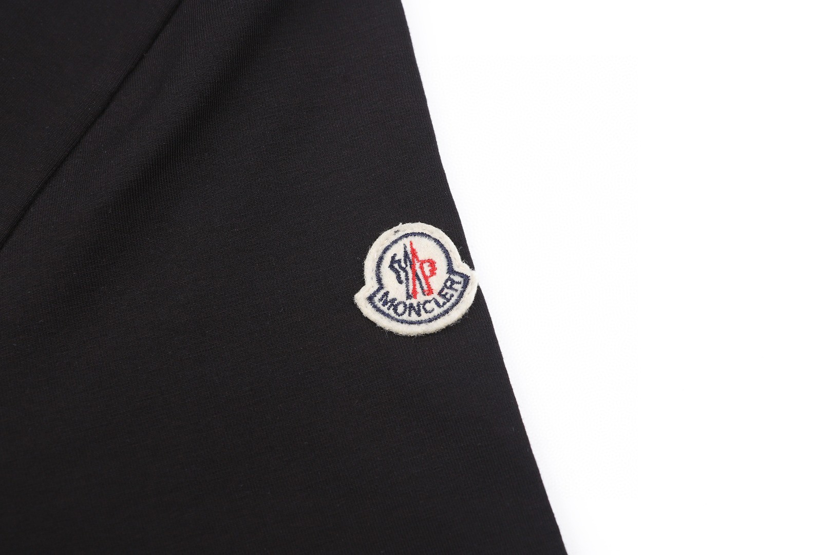 Moncler 蒙口 徽标三色饰边圆领短袖 T恤 夏季 白色 黑色 蓝色 A0 H10918C7160087296004