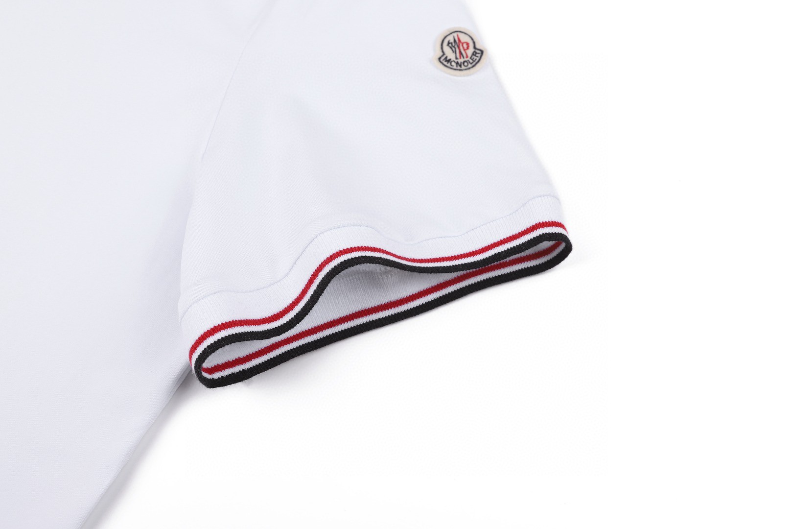 Moncler 蒙口 徽标三色饰边圆领短袖 T恤 夏季 白色 黑色 蓝色 A0 H10918C7160087296004