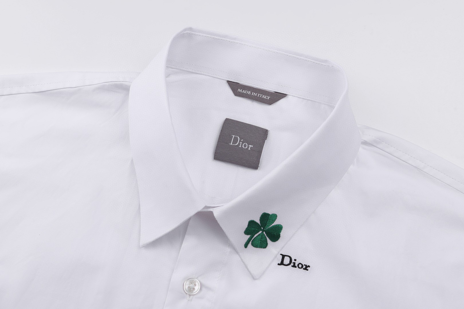 DIOR 迪奥 四叶草刺绣标识短袖衬衫 外套 夏季 白色 海军蓝 A7 683C570A1581-C086