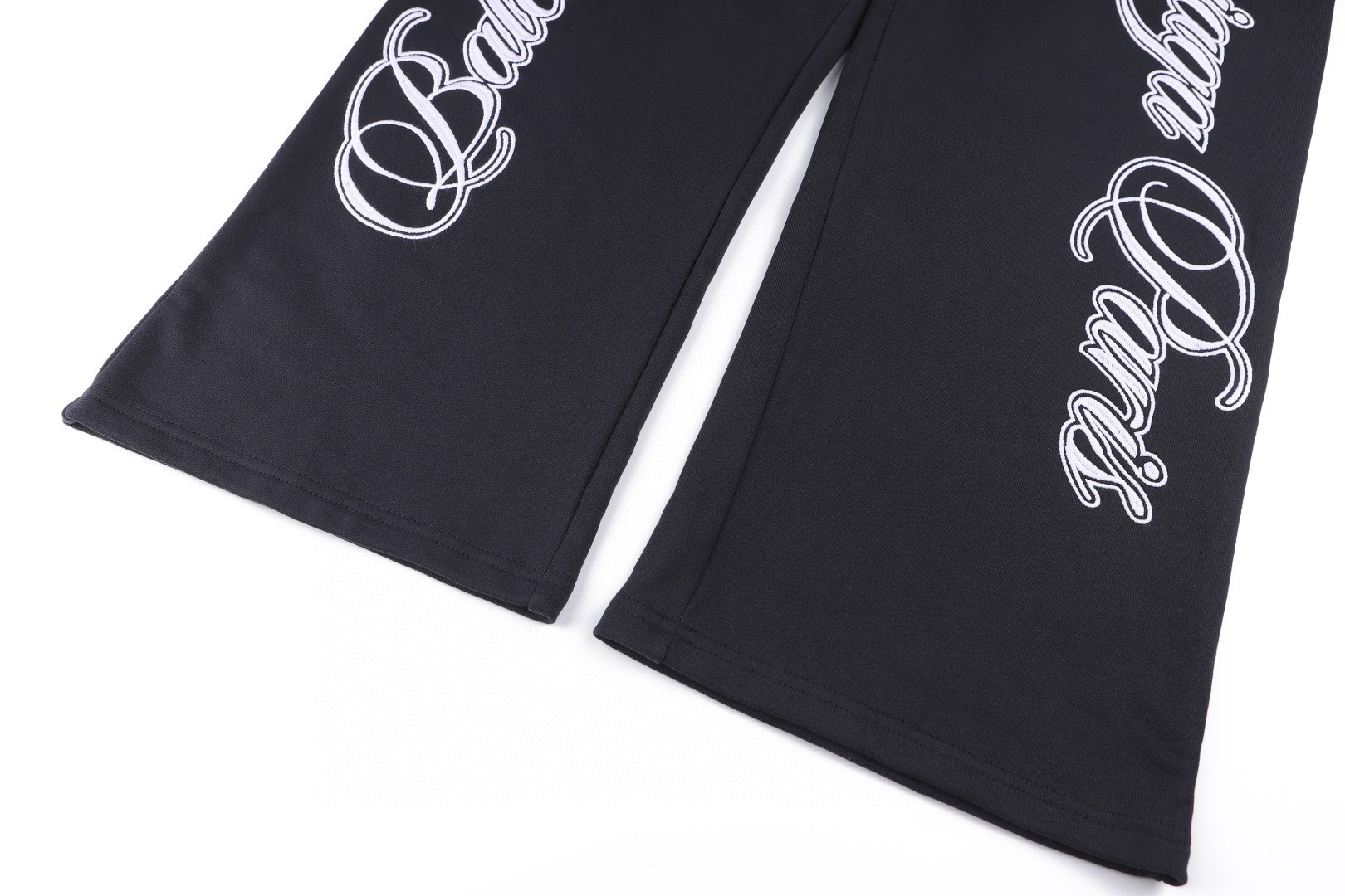 Balenciaga 巴黎世家 Cursive刺绣松紧腰长裤 卫裤 休闲裤 运动裤 裤子 黑色 B0 846917TTVM86552