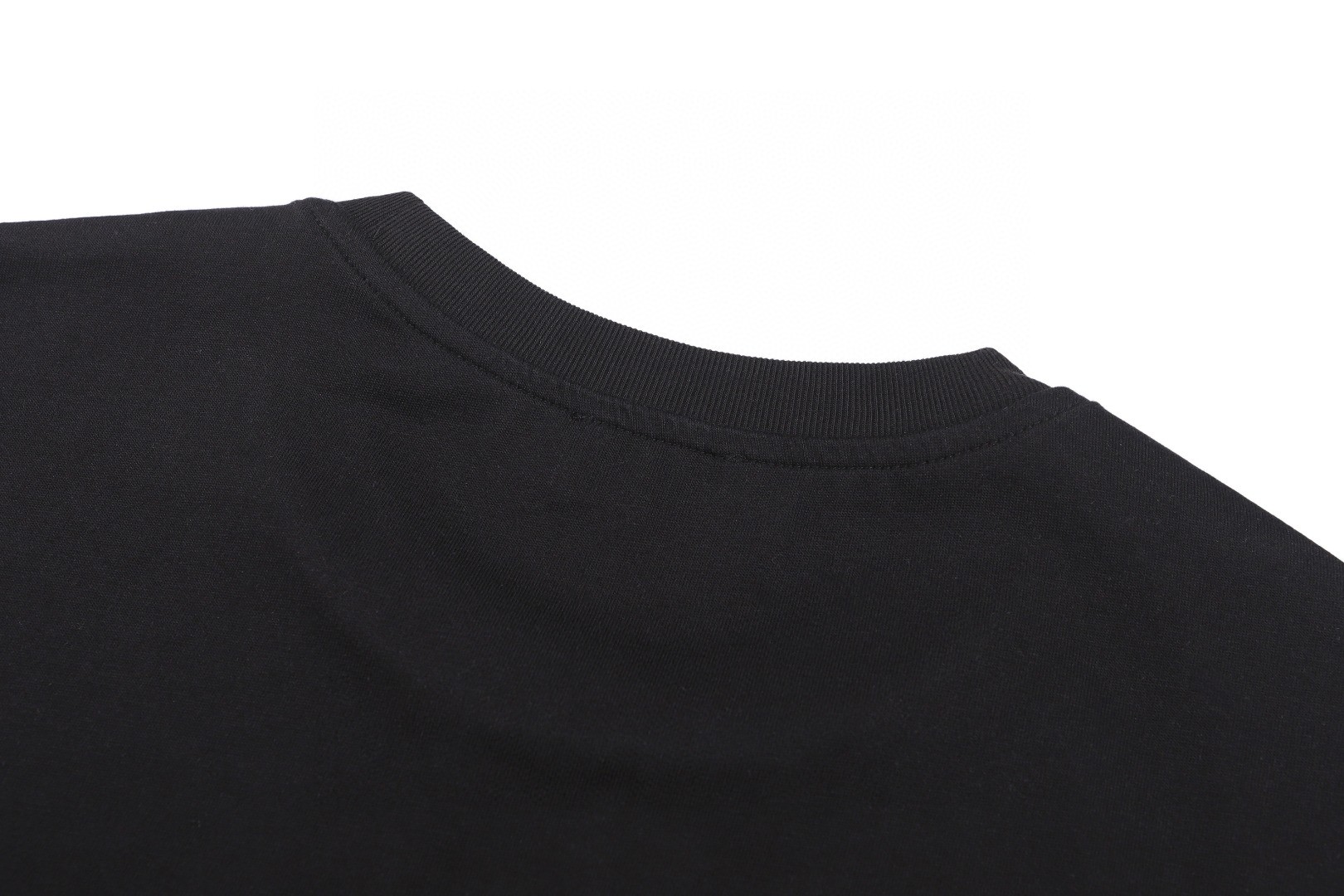 Moncler 蒙口 重影标识logo圆领短袖 T恤 夏季 米色 黑色 A0 L10918C0000789AYW216