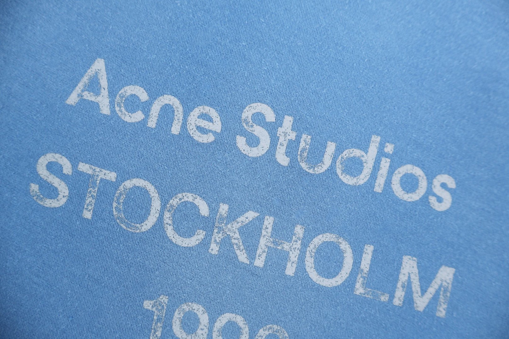 Acne Studios 喷绘做旧徽标圆领T恤 短袖 女款 蓝色 A0 