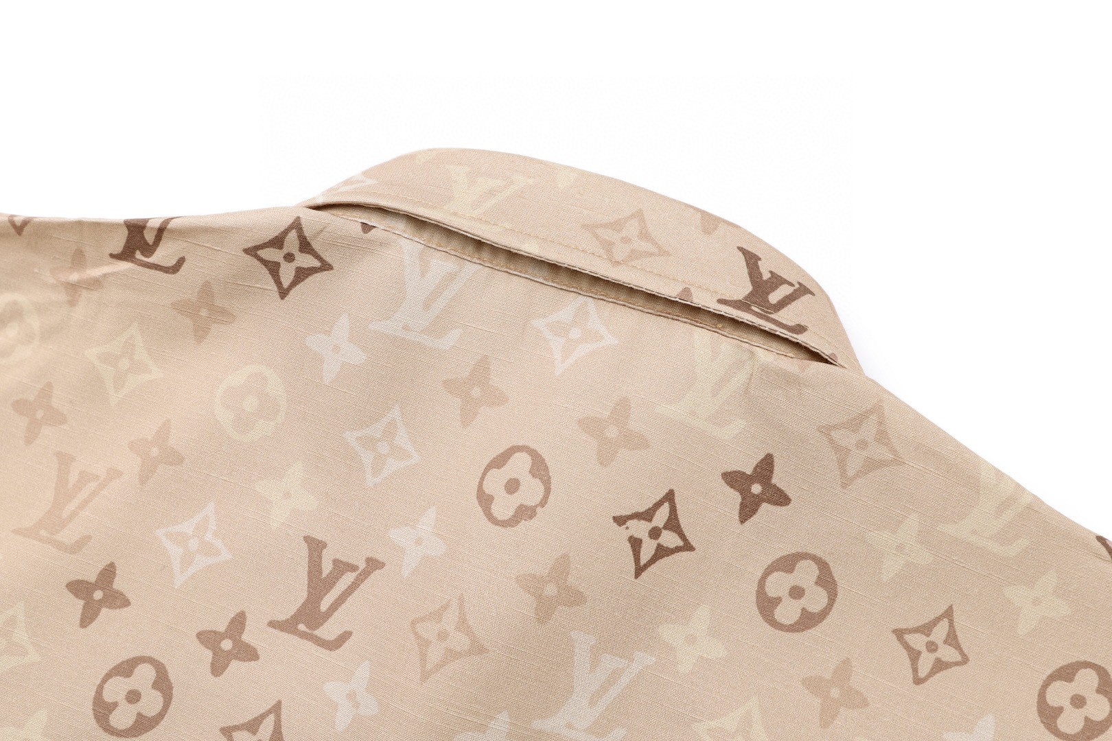LOUIS VUITTON 路易威登 老花满印短袖衬衫 外套 棕褐色 A7 1AK780