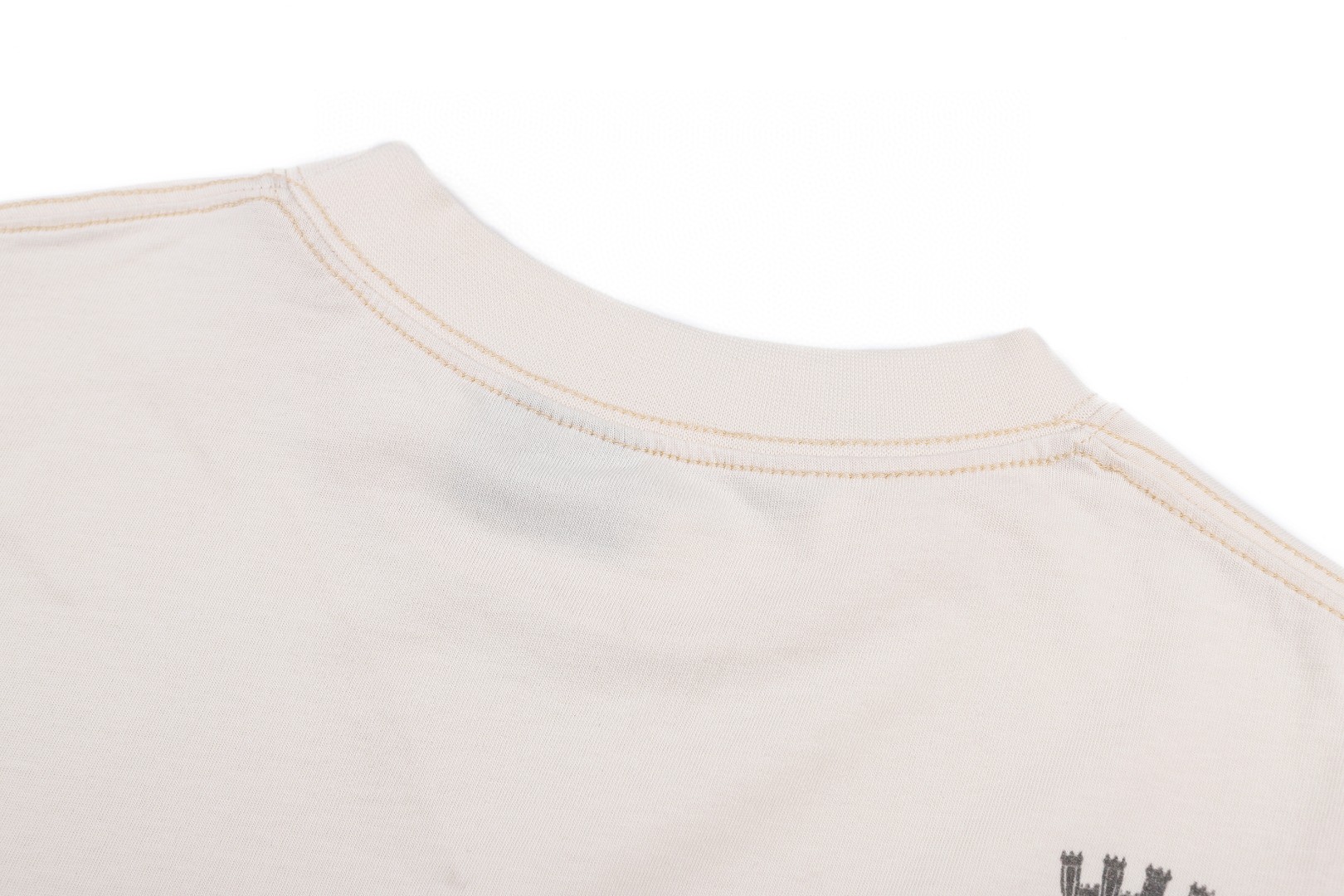 Balenciaga 巴黎世家 TATTOO纹身图案圆领短袖 T恤 夏季 米白色 A0 764235TUVJ29020