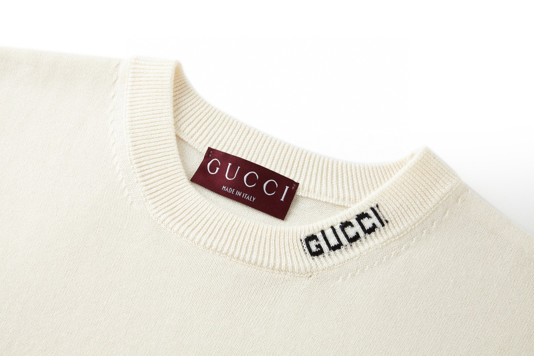 GUCCI 古驰 领口提花标识针织衫 短袖 T恤 米色 黑色 藏蓝色 灰色 A7 787736XKD2A-9034