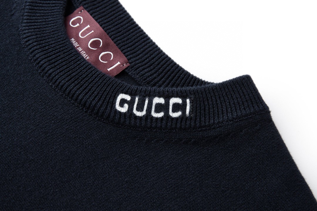 GUCCI 古驰 领口提花标识针织衫 短袖 T恤 米色 黑色 藏蓝色 灰色 A7 787736XKD2A-9034