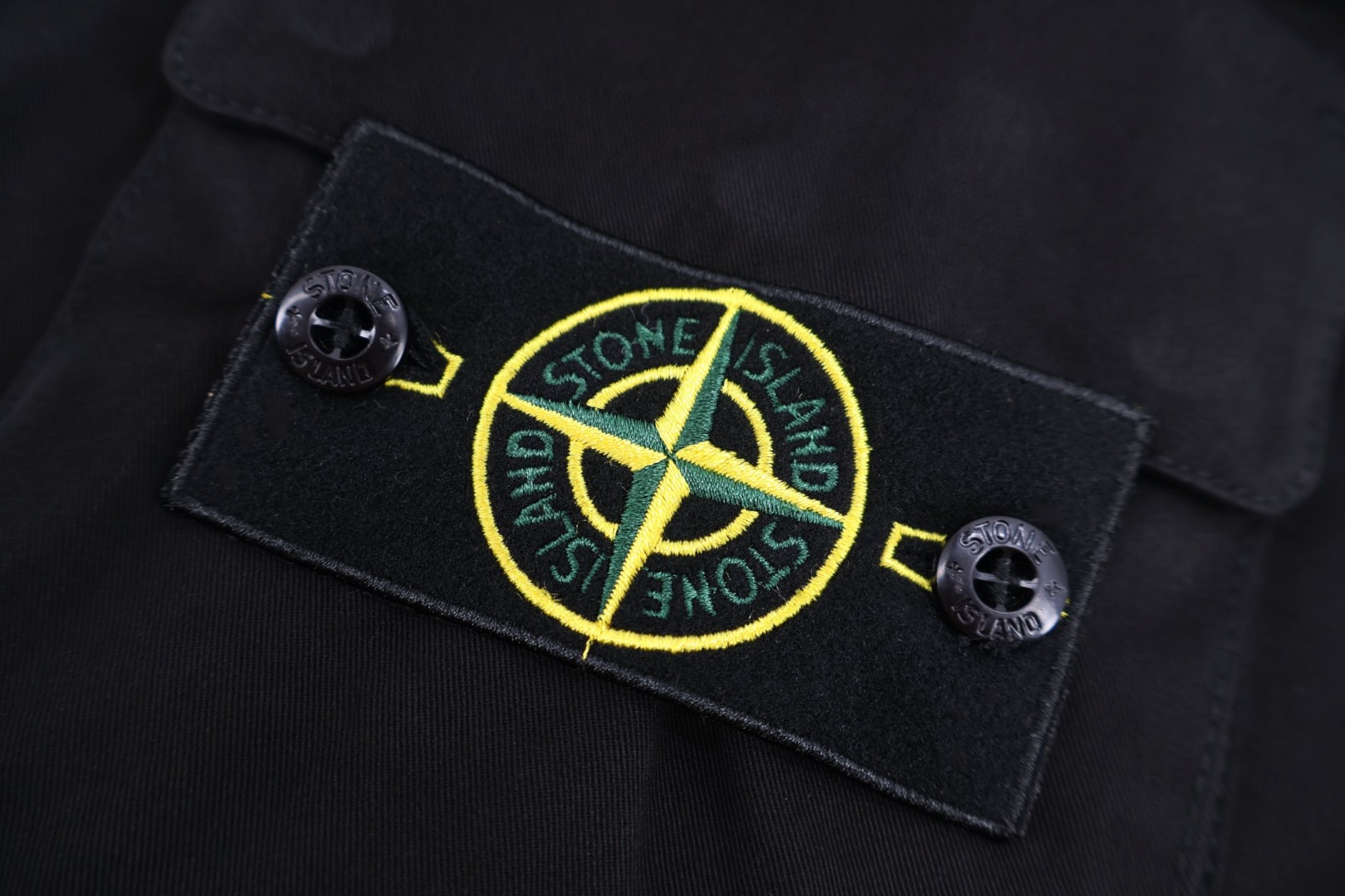 STONE ISLAND 石头岛 徽章短袖衬衫 外套 黑色 B0 K2S151100007S0010-V0020