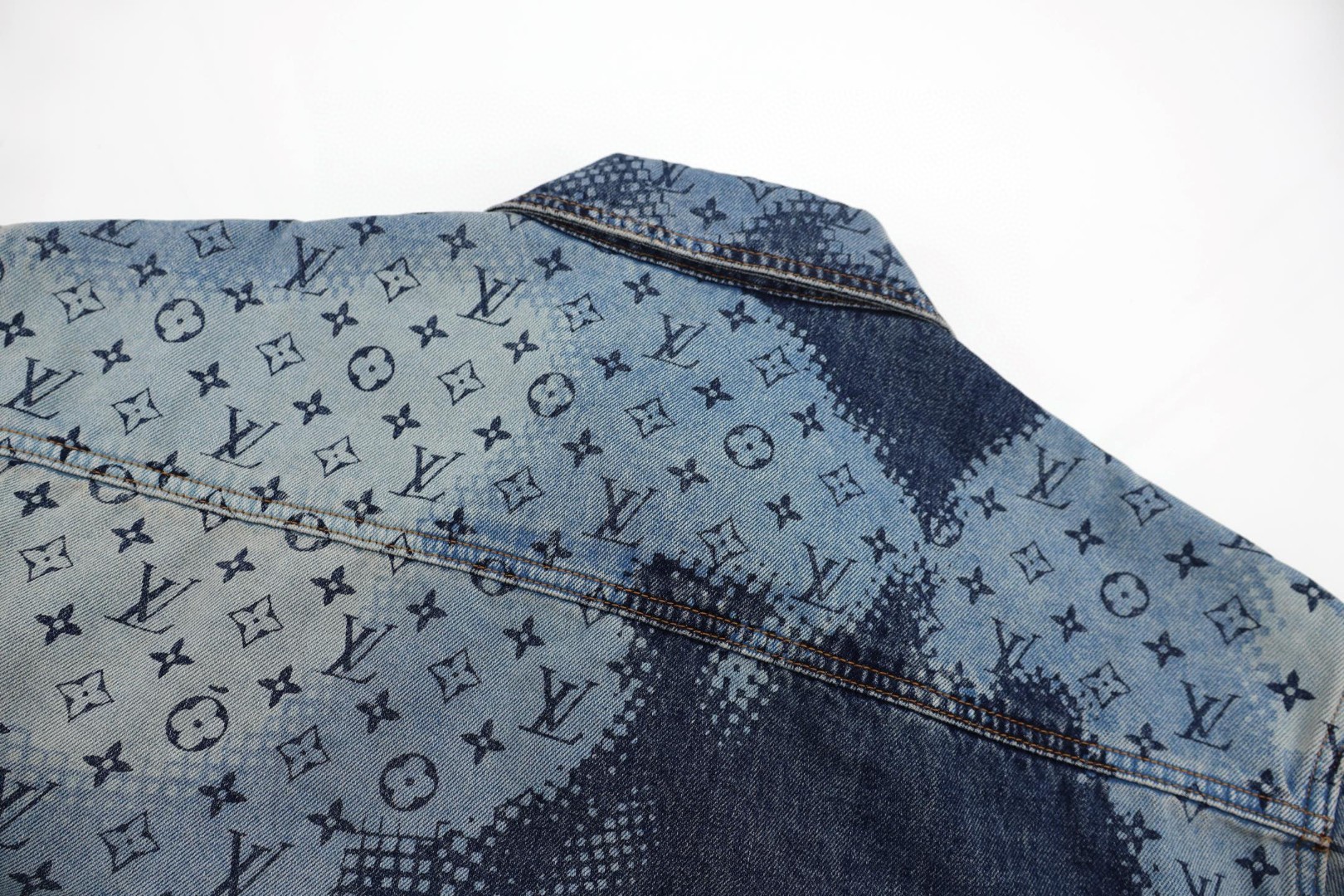 LOUIS VUITTON 路易威登 LV 像素拼接老花牛仔衬衫 短袖 外套 蓝色 C0 1AFAVH