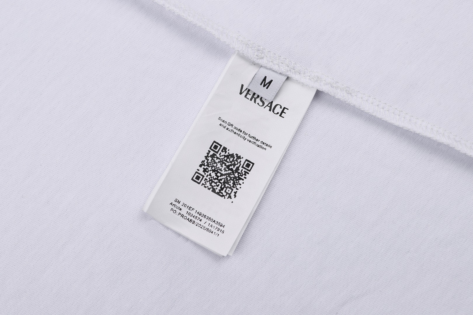 Versace 范思哲 胸前贴袋刺绣标识圆领短袖 T恤 夏款 白色 蓝色 A0 1024574-1A17915-1W000