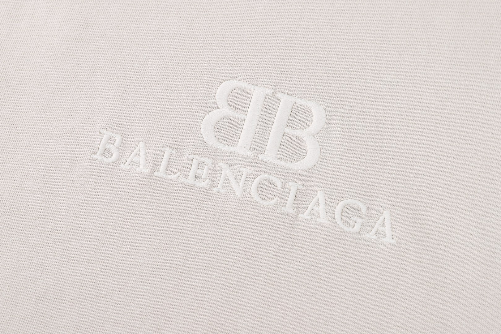 Balenciaga 巴黎世家 标识logo刺绣圆领短袖 T恤 夏季 米白色 黑色 A0 764235TQVS89121
