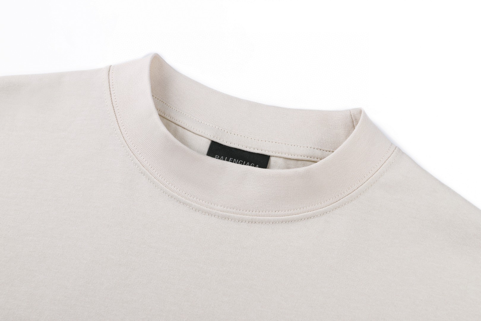 Balenciaga 巴黎世家 标识logo刺绣圆领短袖 T恤 夏季 米白色 黑色 A0 764235TQVS89121