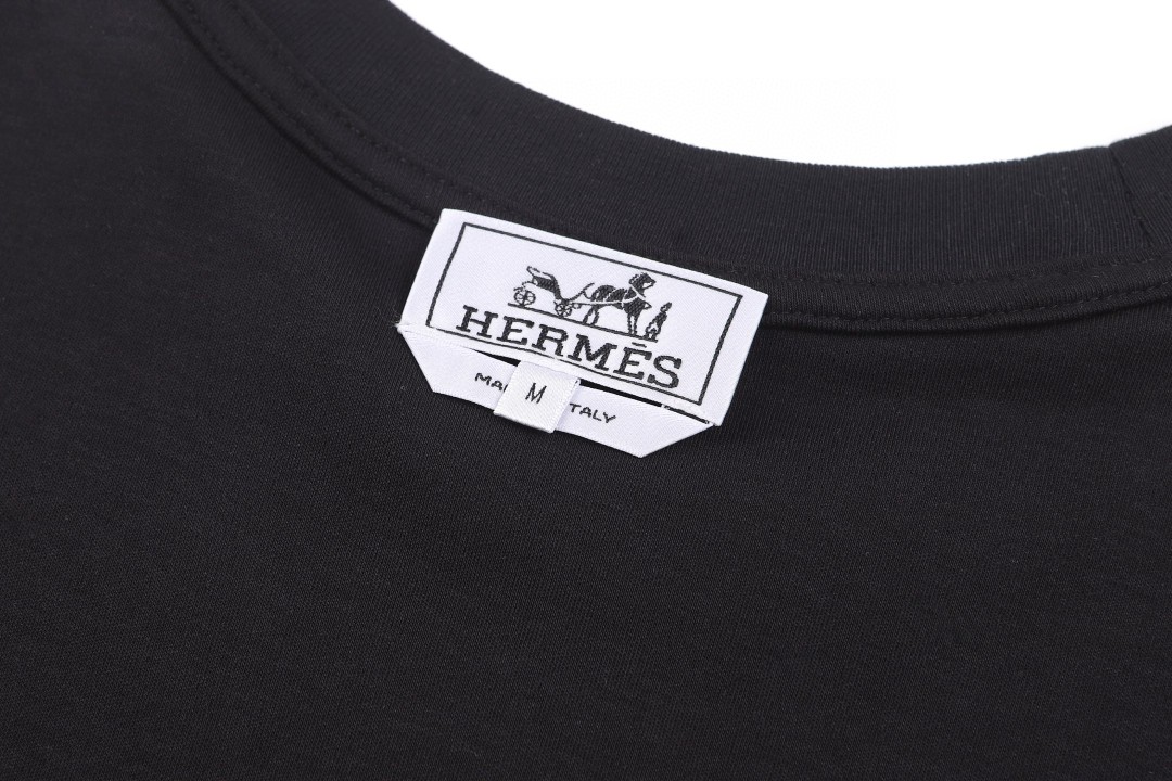 HERMES 爱马仕 马鞍图案双层袖口圆领短袖 T恤 夏款 白色 黑色 A0 H657805HA90