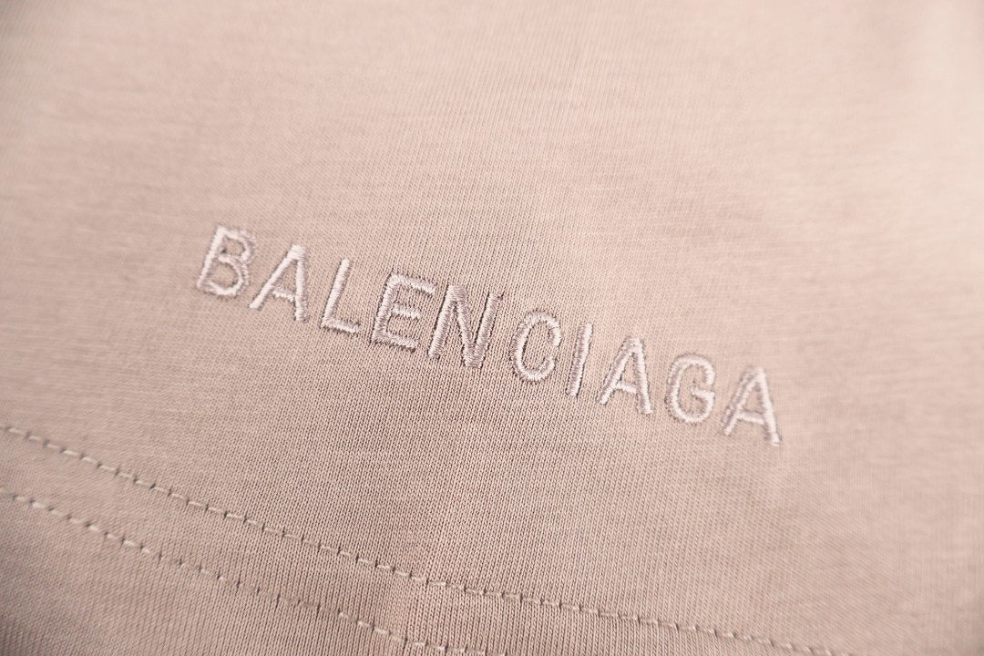 Balenciaga 巴黎世家 520便利贴圆领短袖 T恤 夏季 杏色 A2