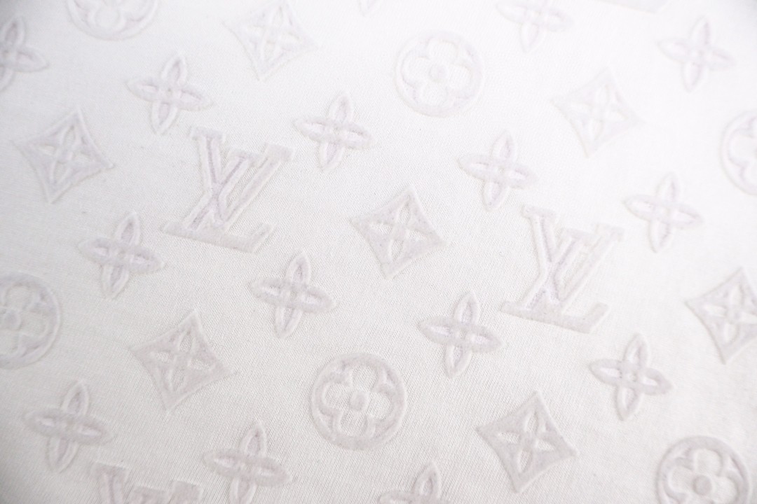 LOUIS VUITTON 路易威登 LV 下摆老花植绒圆领T恤 短袖 白色 A2