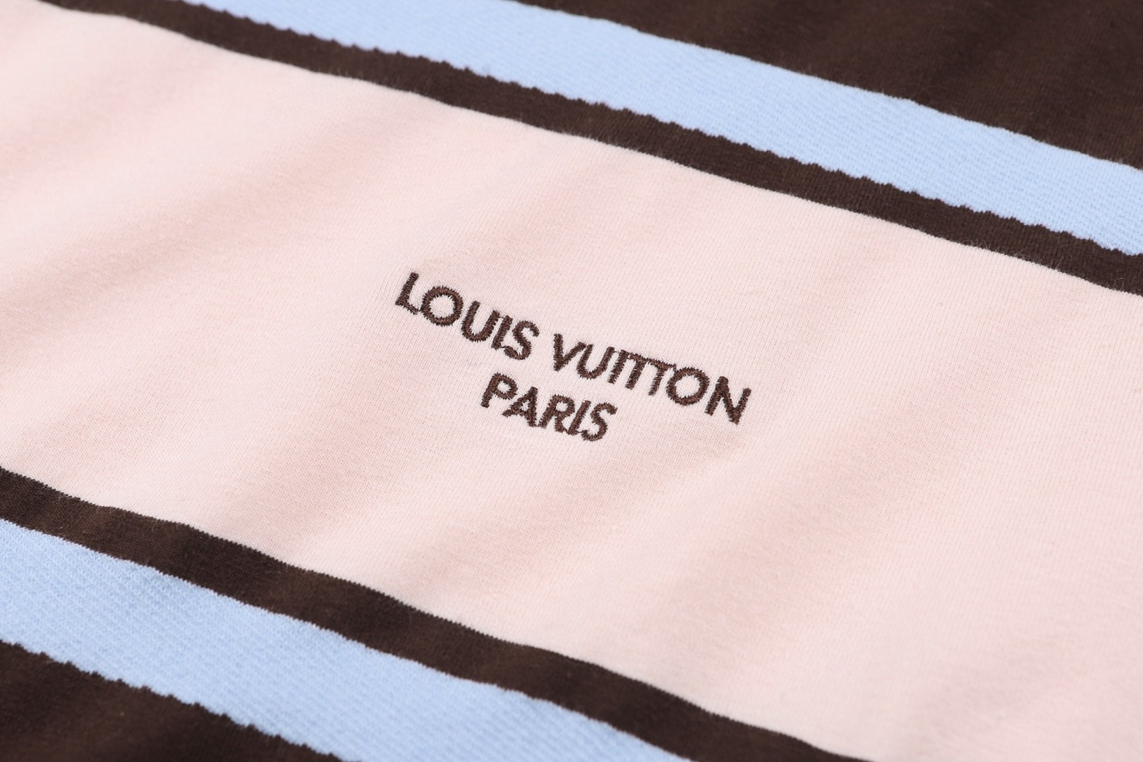LOUIS VUITTON 路易威登 字母标识拼色条纹针织短袖 T恤 B0 1AK7IO