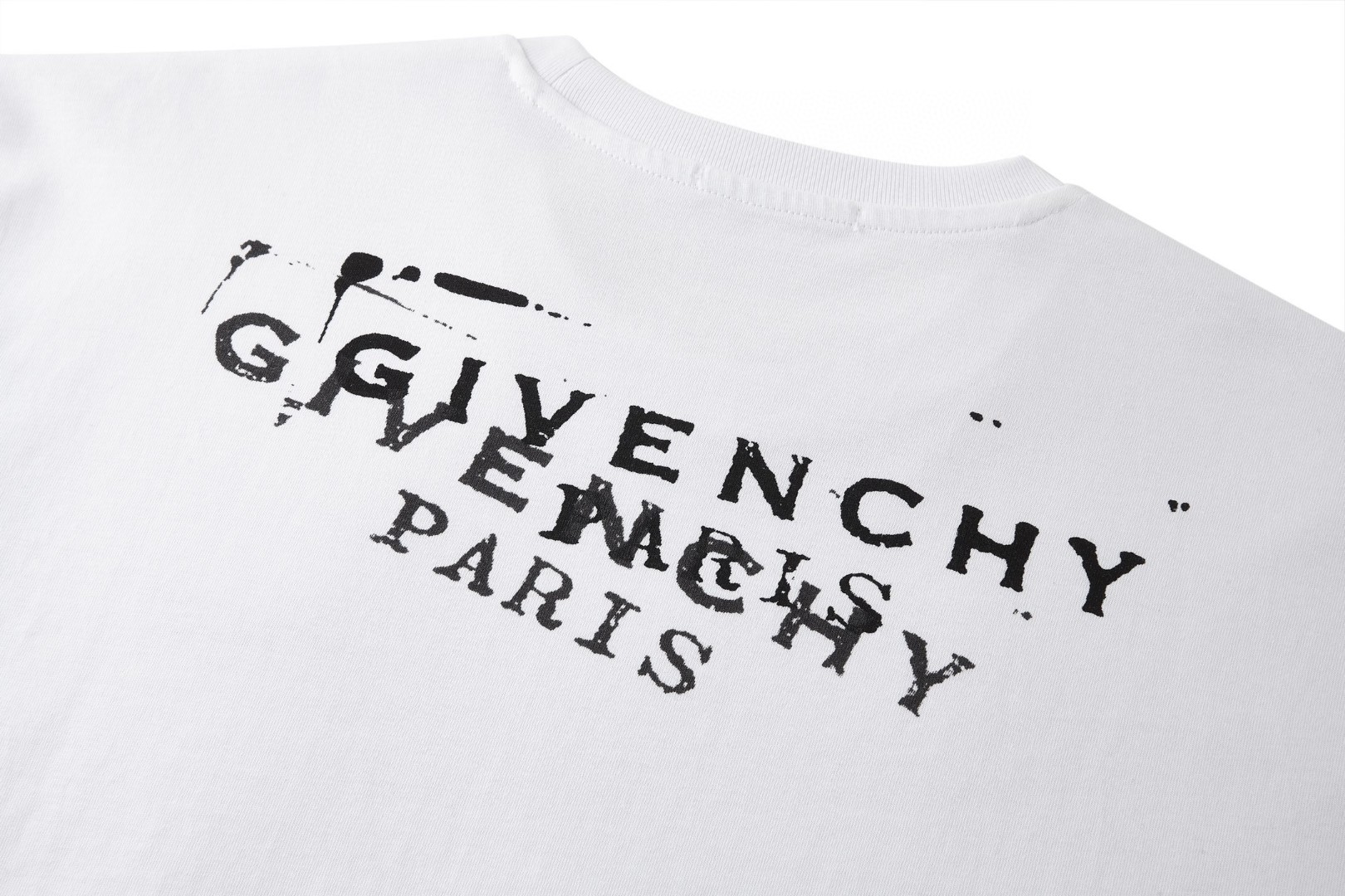 Givenchy 纪梵希 错视印花标识圆领短袖 T恤  夏款 男女同款 白色 黑色 A0 BM71NK3YSA-100