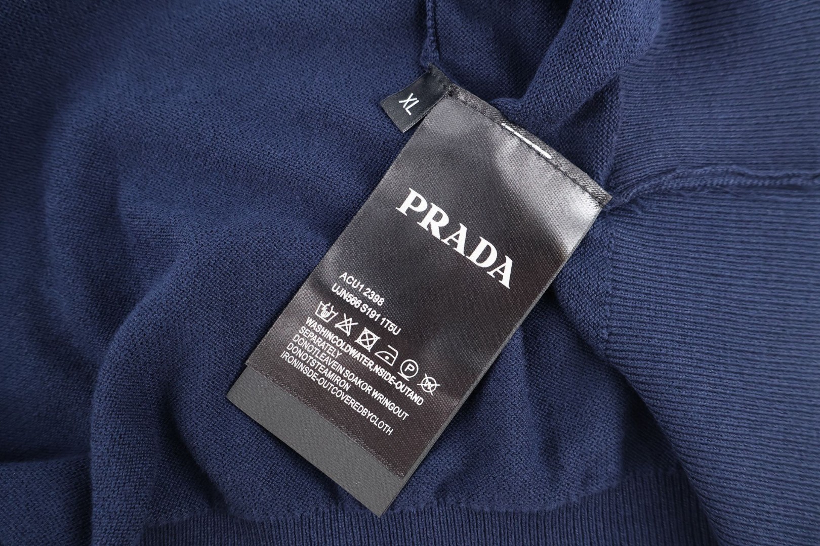 PRADA 普拉达 海鸥领老钱风针织Polo衫 针织衫 短袖 杏色 蓝色 B0 UMB814-1451-F0008-S-OOO