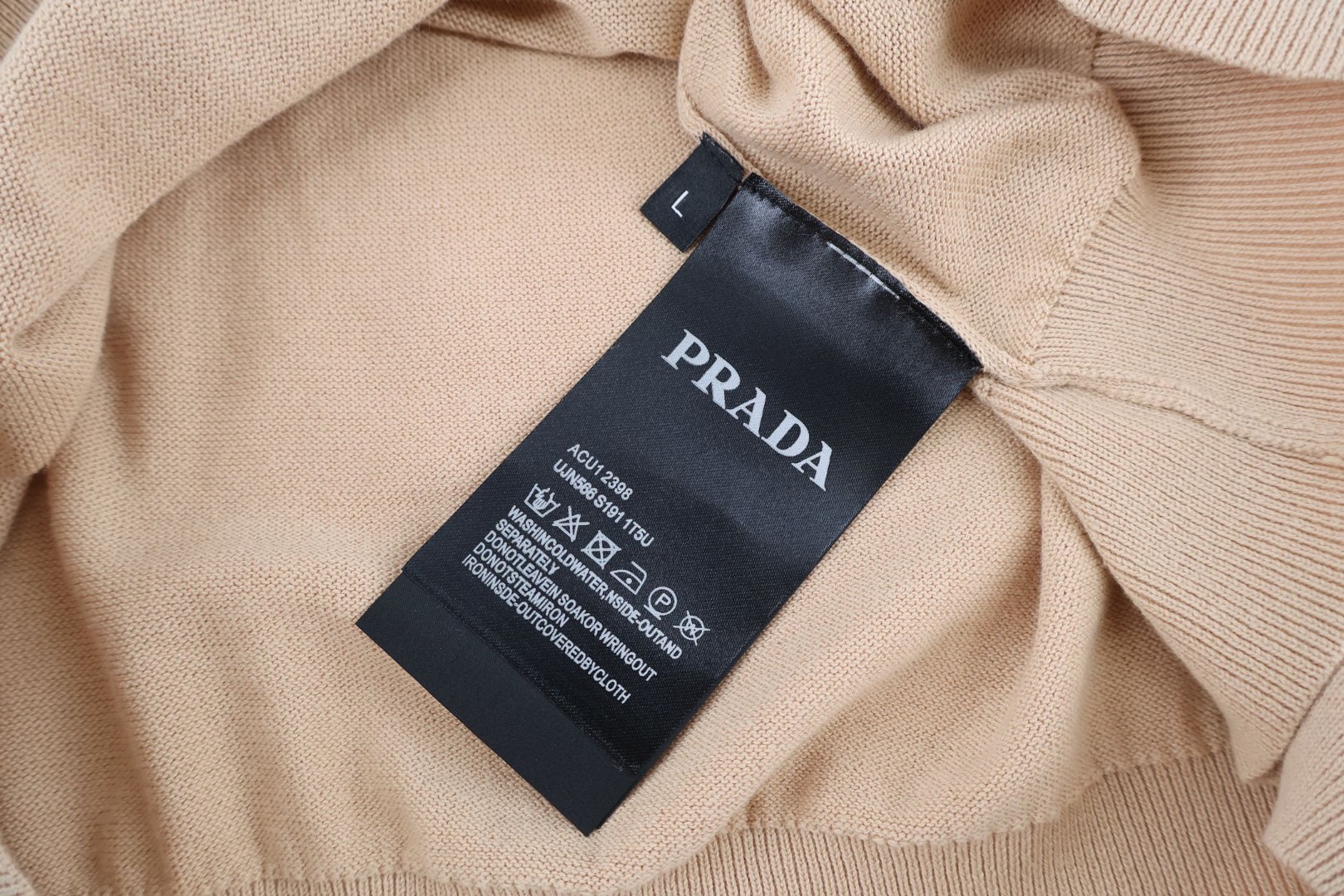 PRADA 普拉达 海鸥领老钱风针织Polo衫 针织衫 短袖 杏色 蓝色 B0 UMB814-1451-F0008-S-OOO