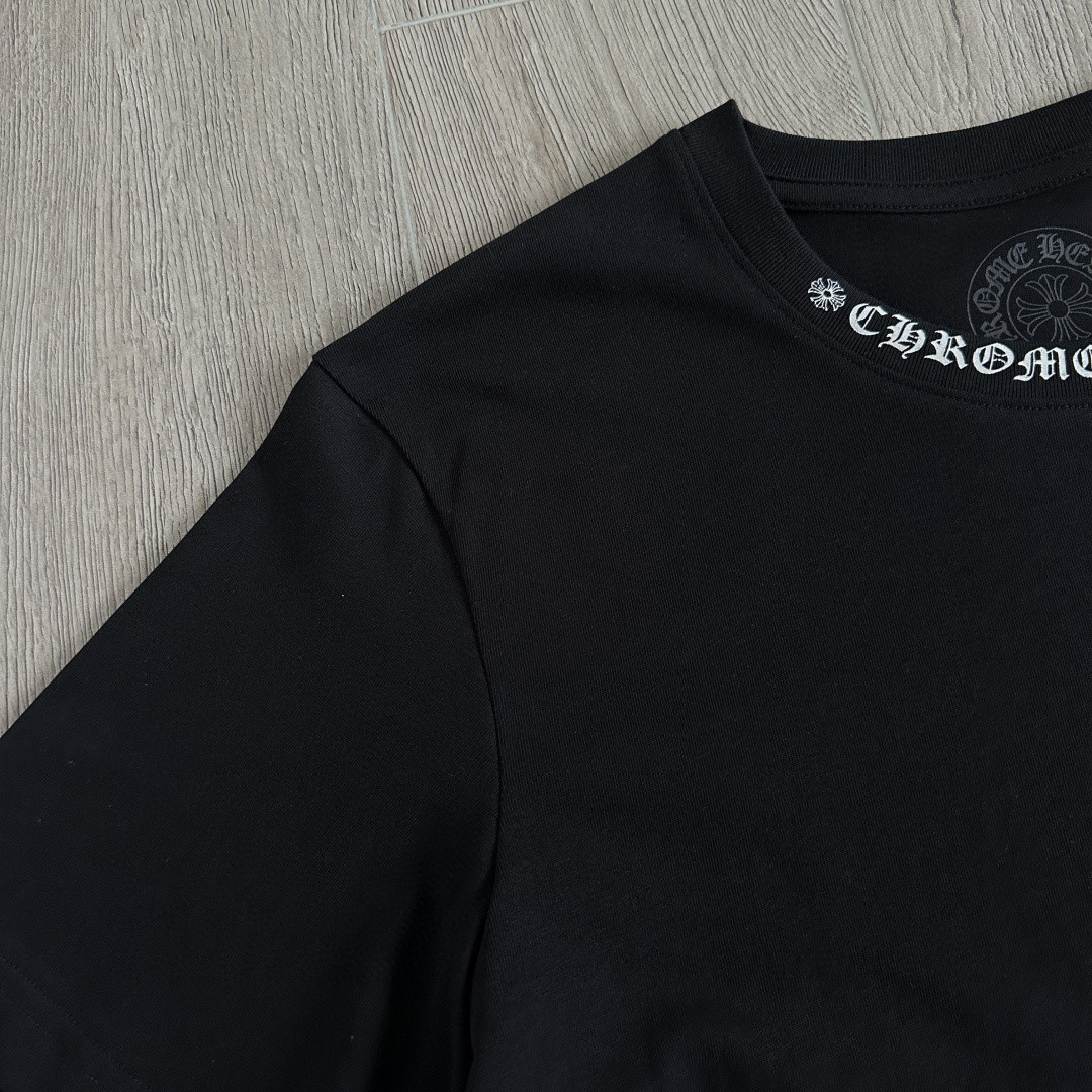 Chrome Hearts CH 克罗心 简约领口梵文圆领短袖 T恤 A0 黑色 白色