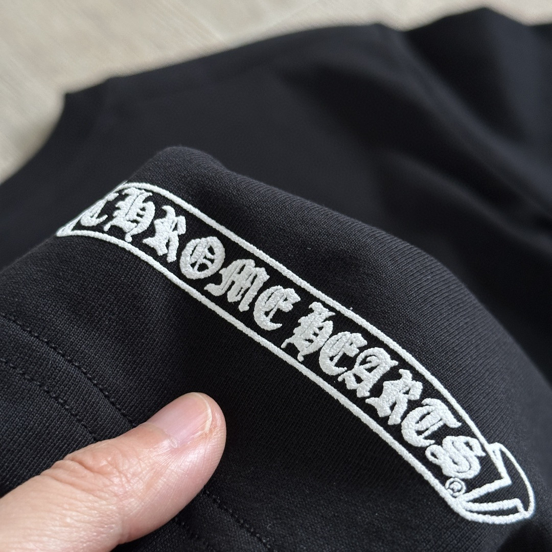 Chrome Hearts CH 克罗心 简约领口梵文圆领短袖 T恤 A0 黑色 白色