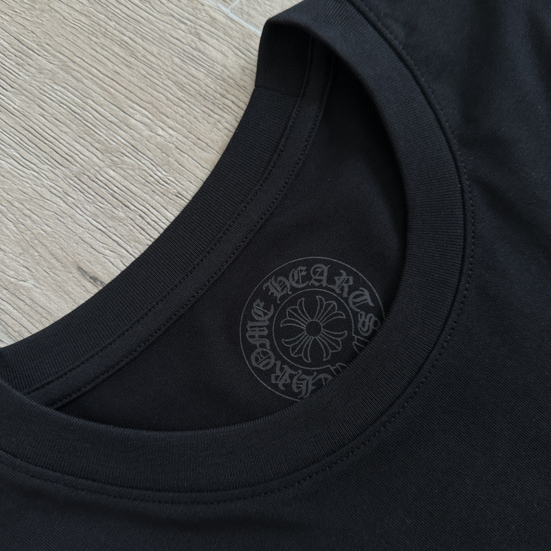 Chrome Hearts 克罗心 CH 宝剑藤蔓条纹撞色梵文圆领长袖T恤 黑橙色