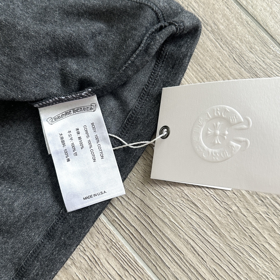 Chrome Hearts CH 克罗心 五角星梵文标语印花V领修身 女款 短袖 T恤 灰色