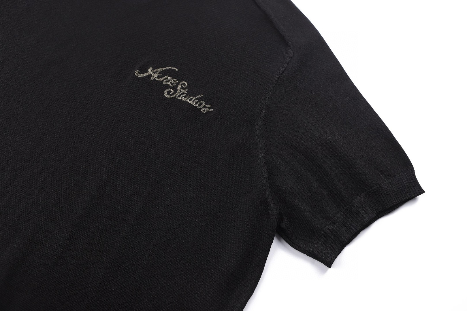 Acne Studios 徽标短袖针织衫毛衣 T恤 黑色 B0