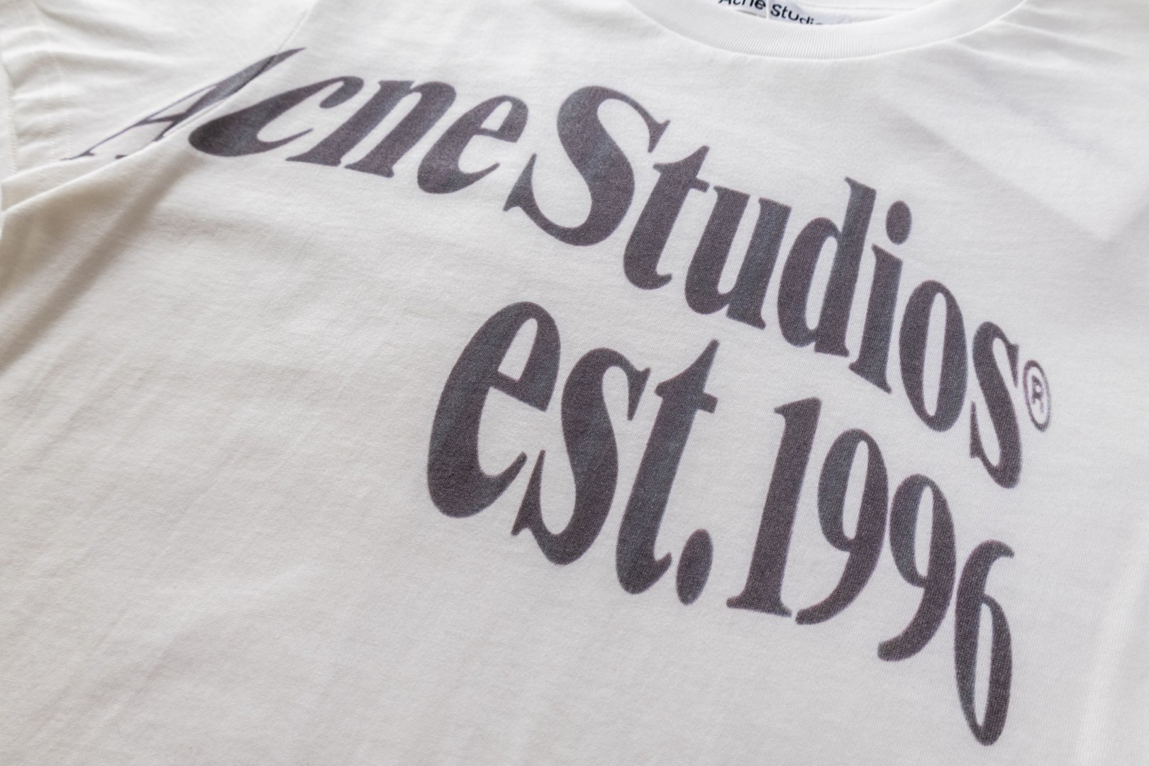 Acne Studios 大字母印花圆领T恤 短袖 女款 白色 A0 AL0536-AEG