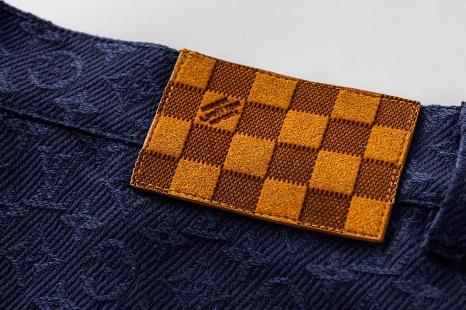 LOUIS VUITTON 路易威登 LV 提花满印牛仔短裤 休闲裤 裤子 蓝色 B0